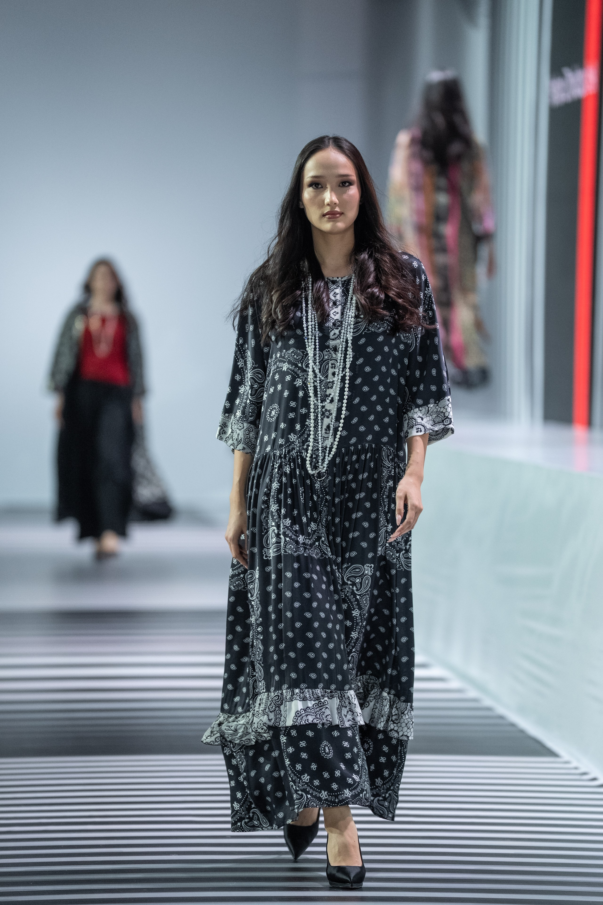 Brad YEARLAN ZHOLDASBEK. Сайт Алматинского НЮ АРТ, будуар и фэшн фотографа Дениса Карпенко