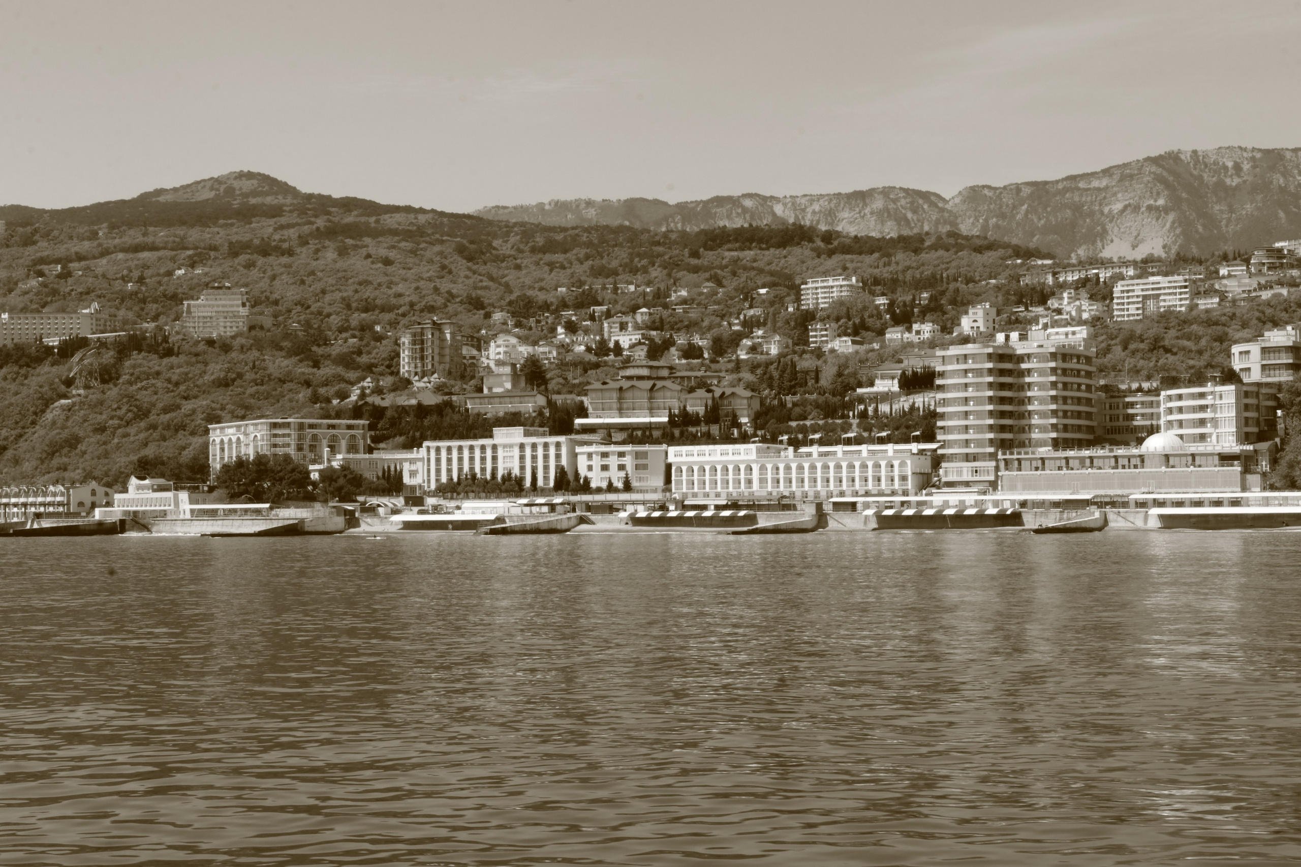 Крым. ЮБК (Севастополь, Кастрополь, Ялта). Май 2023. Путешественник-фотограф из Санкт-Петербурга Татьяна Свистулина