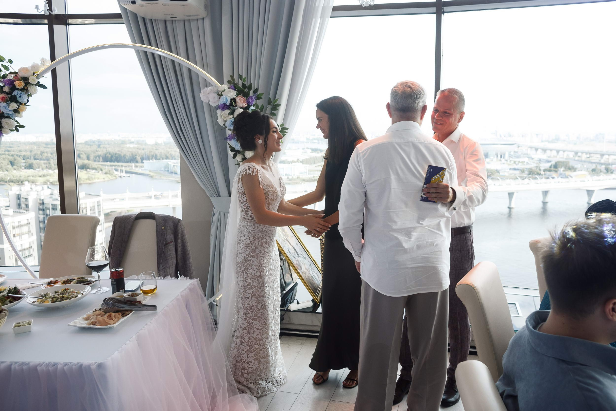 Свадебная фотосессия. Свадебный фотограф Игорь Брундасов 8PHOTO на свадьбу венчание загс СПб