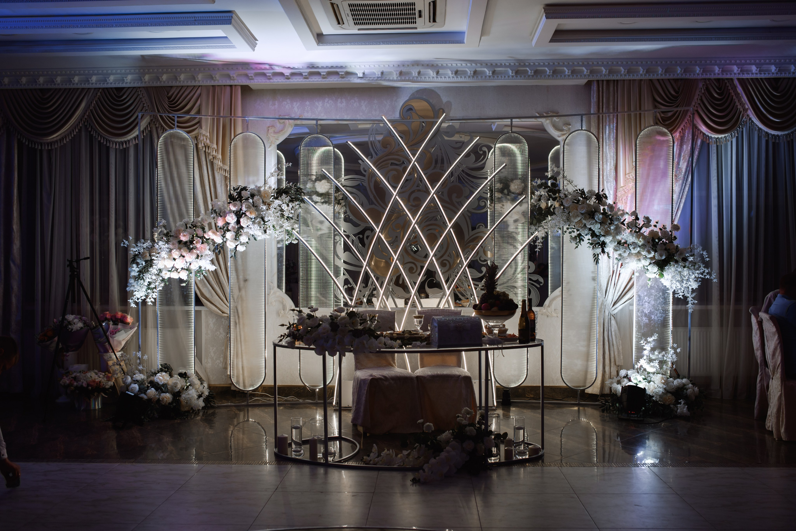 B & A. Свадебный фотограф в г. Астрахань. Так же выезжаю в другие города