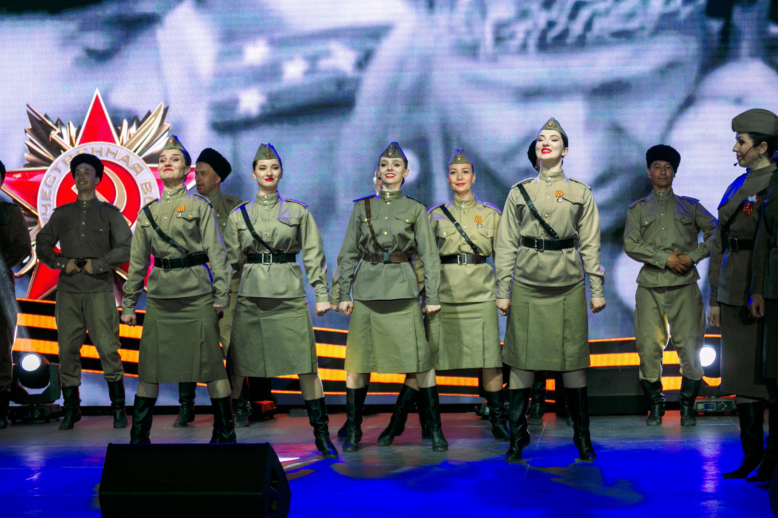 Концерт приуроченный к празднованию 80 лет победл. Свадебный и семейный фотограф в Улан-Удэ