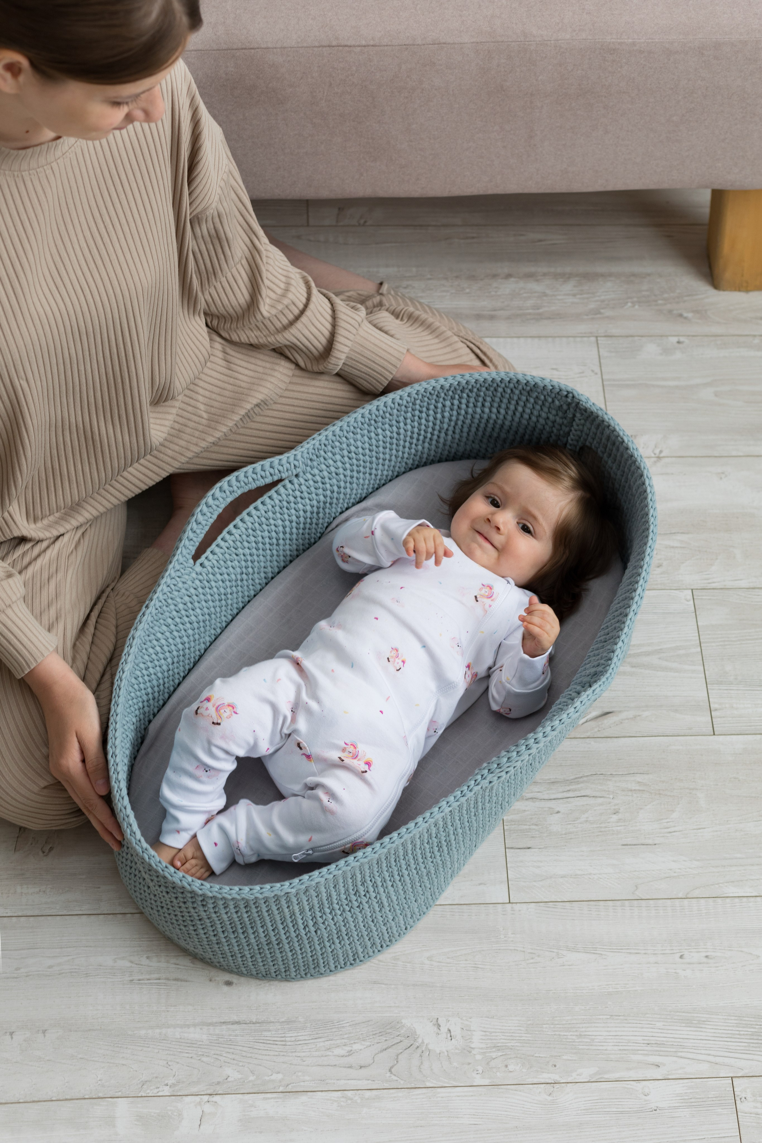 Фотосессия одежды для новорожденных детей. Детский и контент фотограф Надя Волкова Санкт-Петербург