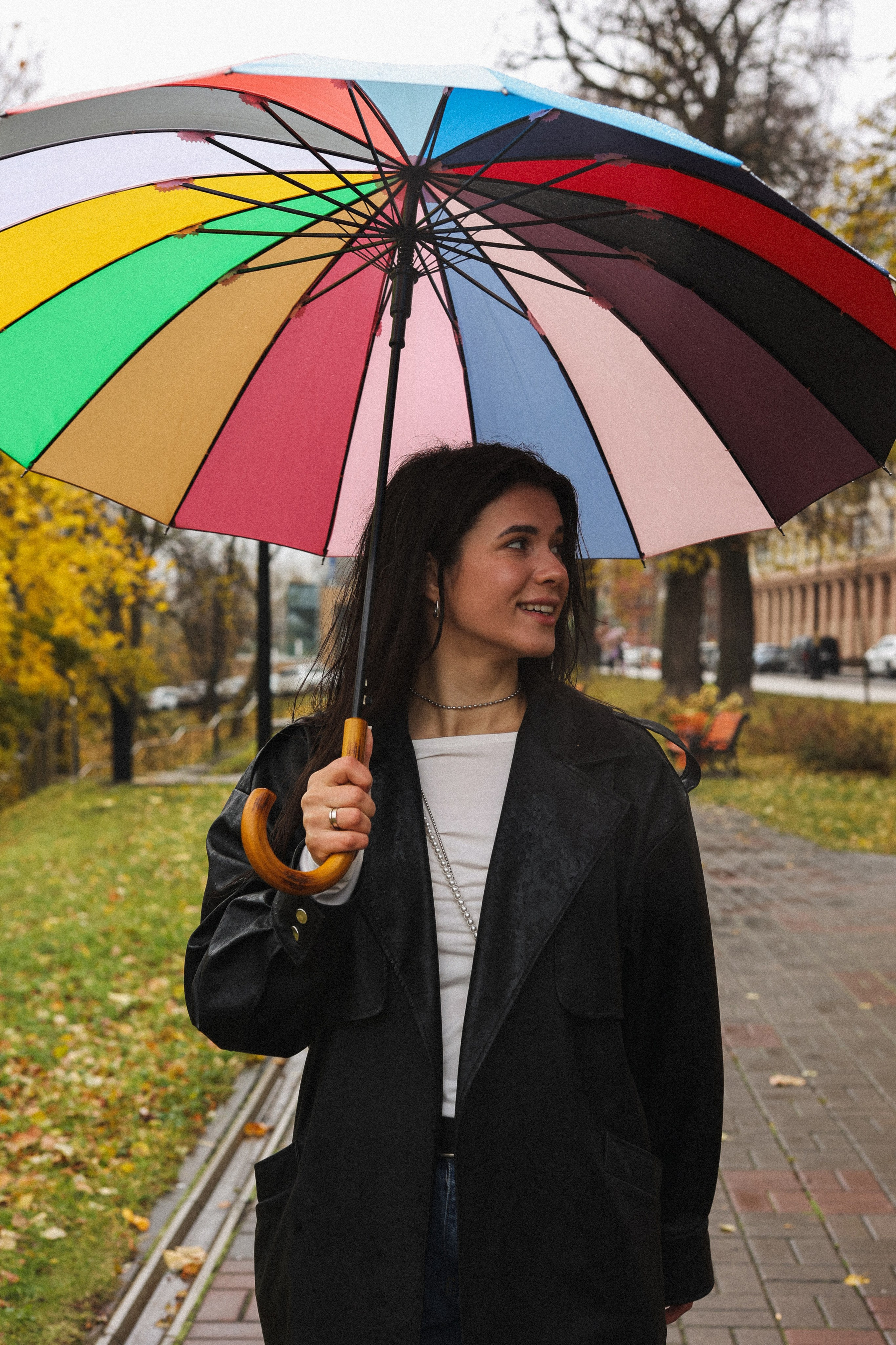 Катя Борисова. Контакты