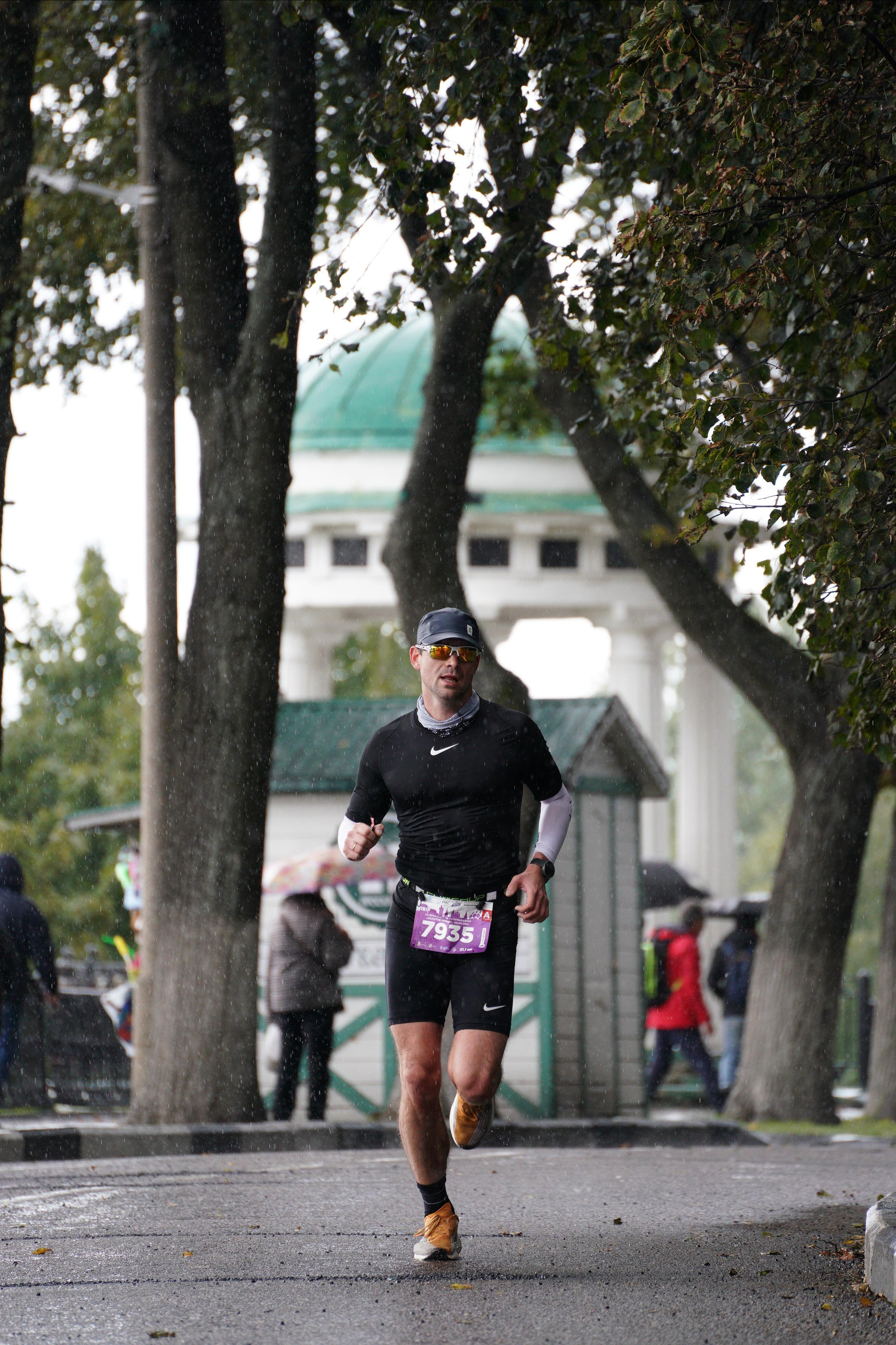 Бегом по золотому кольцу 2021 — Ярославль. Репортажный фотограф Сергей Сажин г. Ярославль