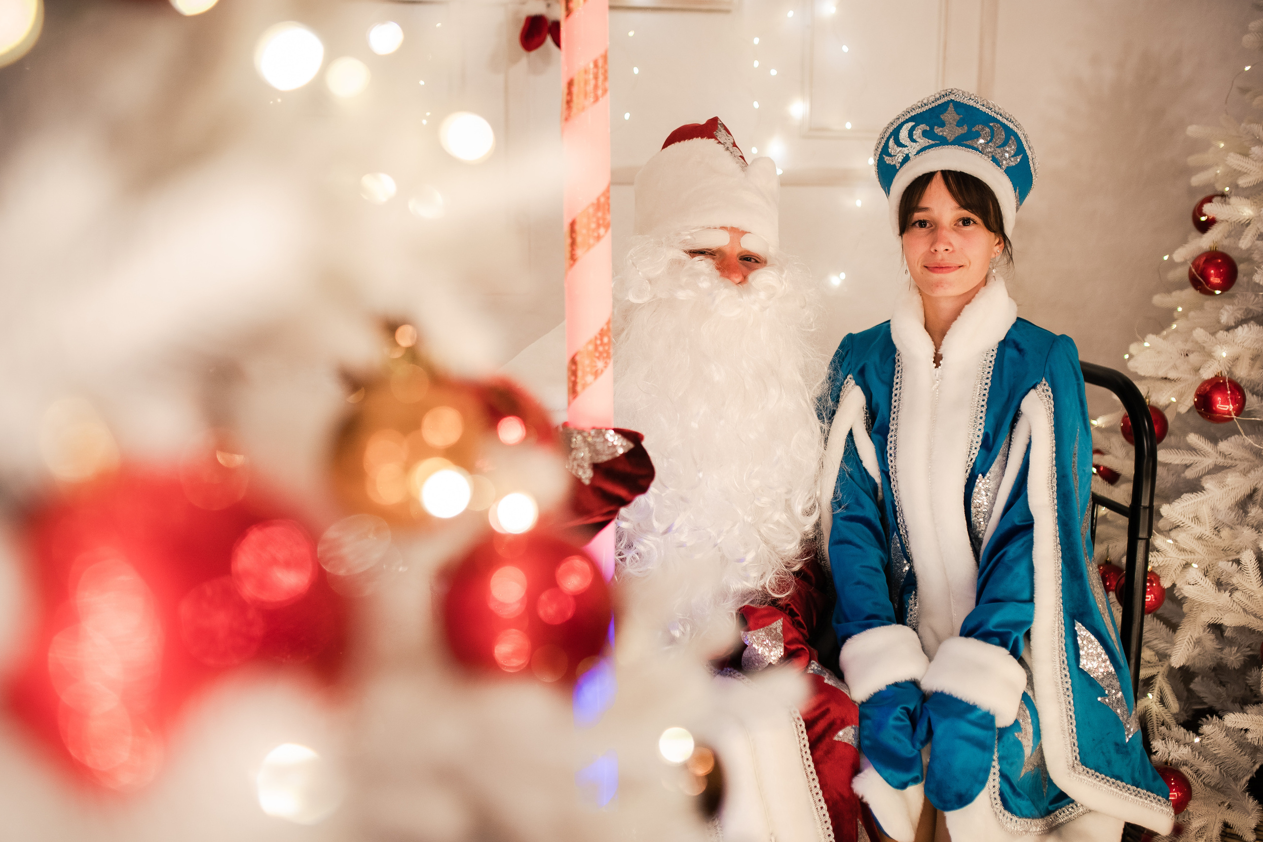 Студийная новогодняя фотосъёмка Дедов Морозов и Снегурочек. Репортажный фотограф Сергей Сажин г. Ярославль