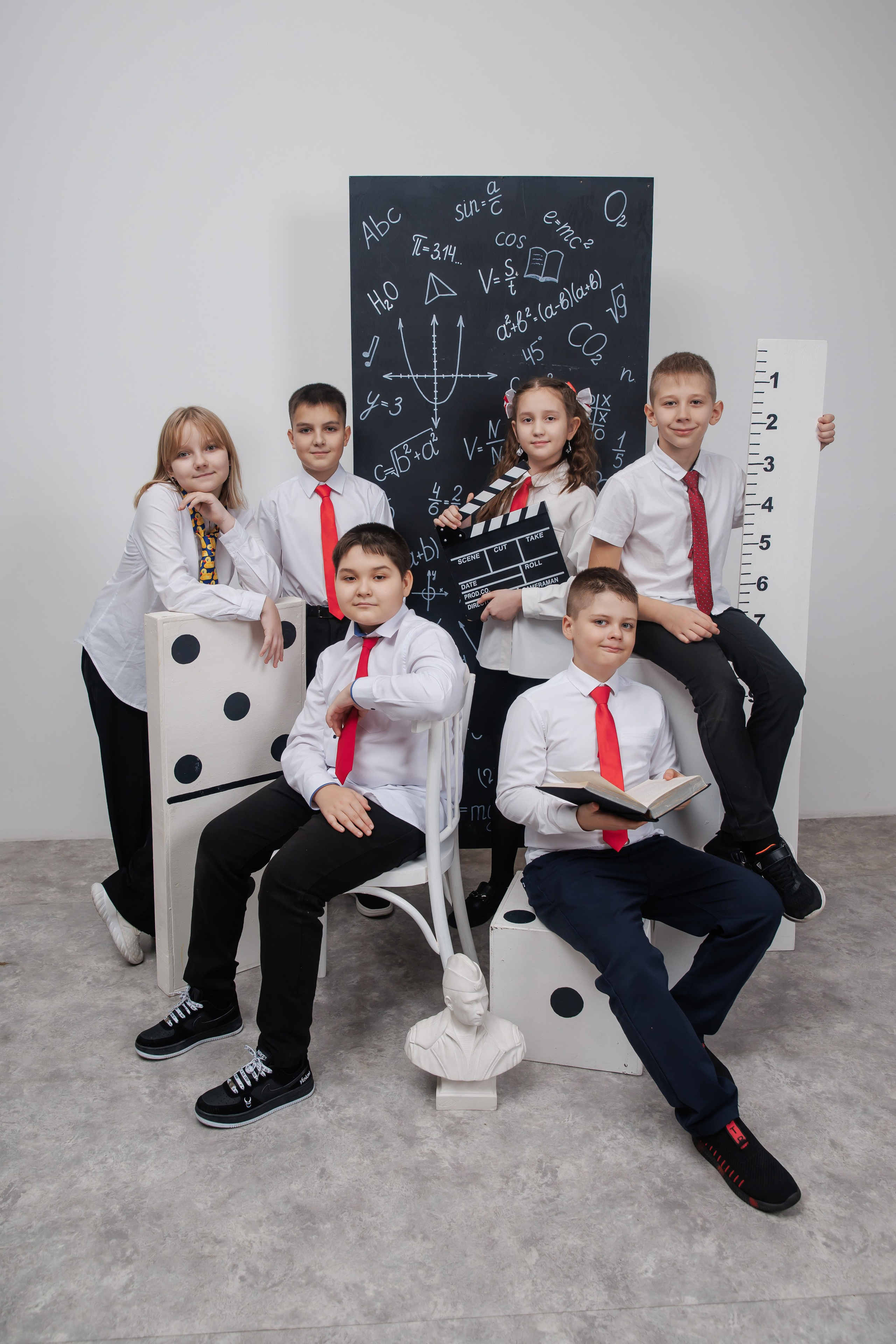 Выпускные фотосессии. Детский школьный фотограф в Кемерово Зиновьева Екатерина