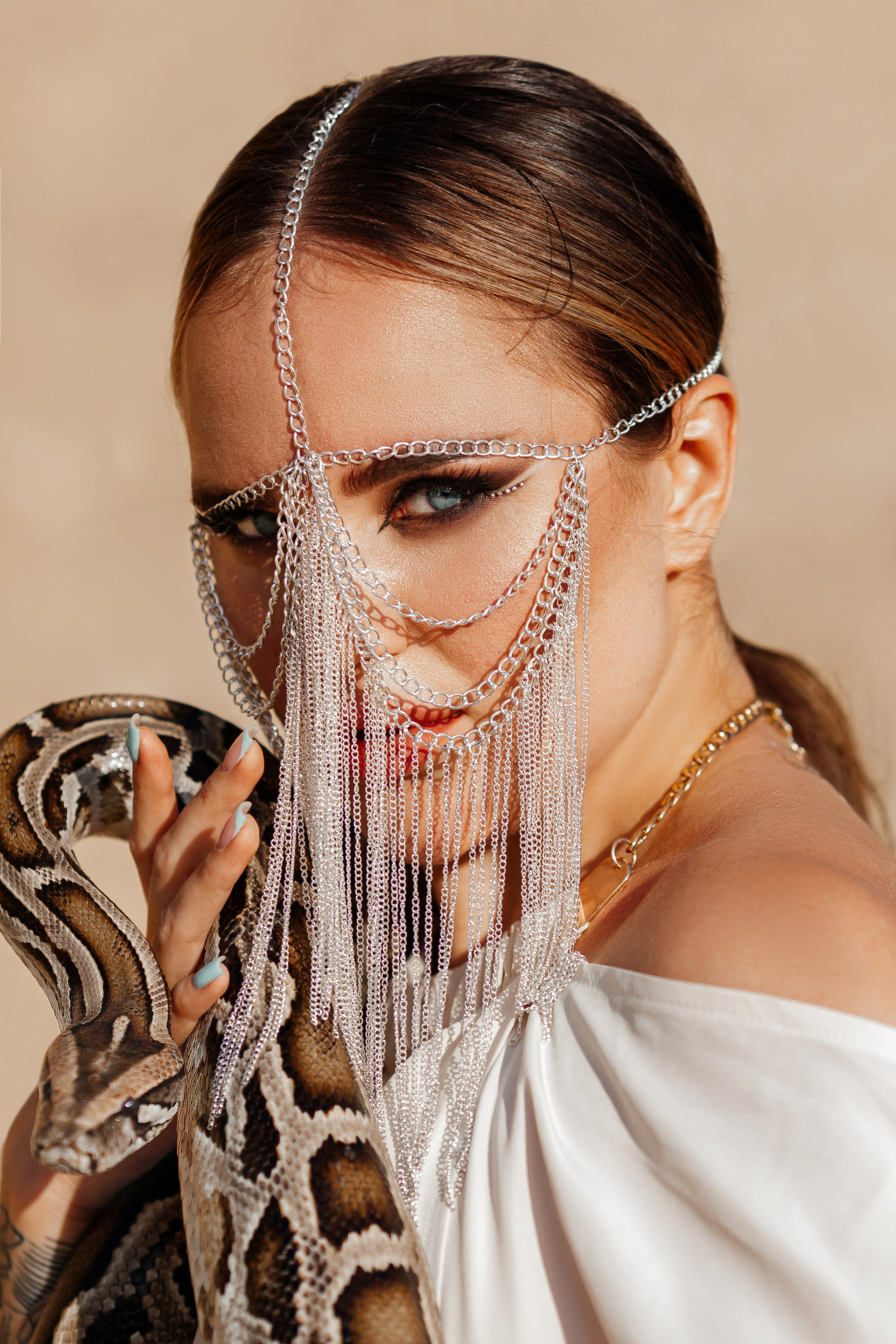 Фотосессия со змеей Ставрополь