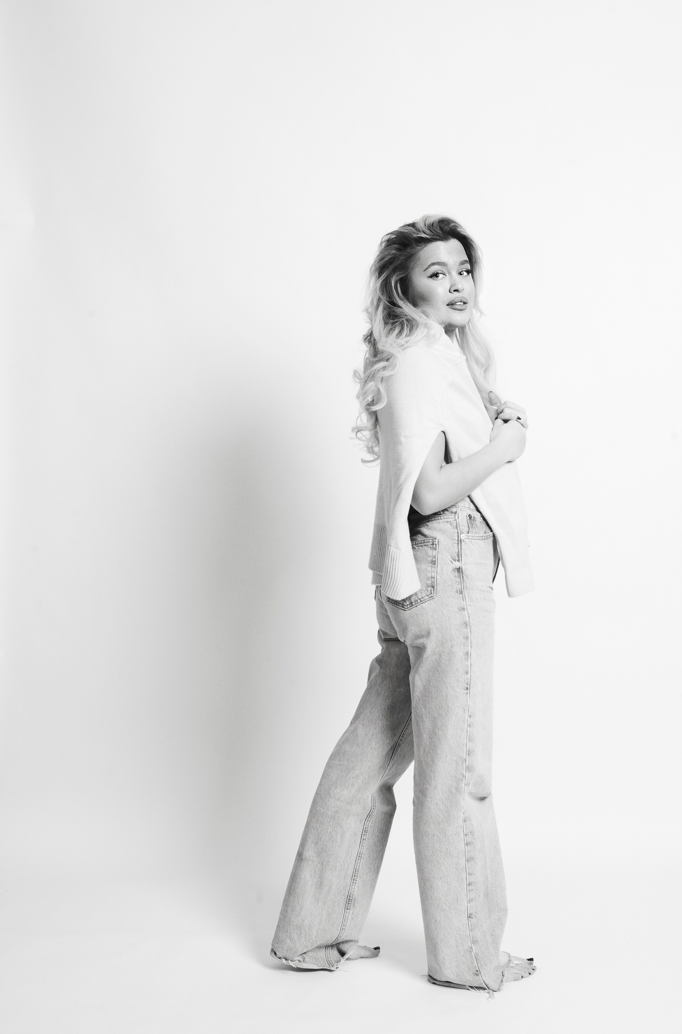 ЧБ. Автопортретная33