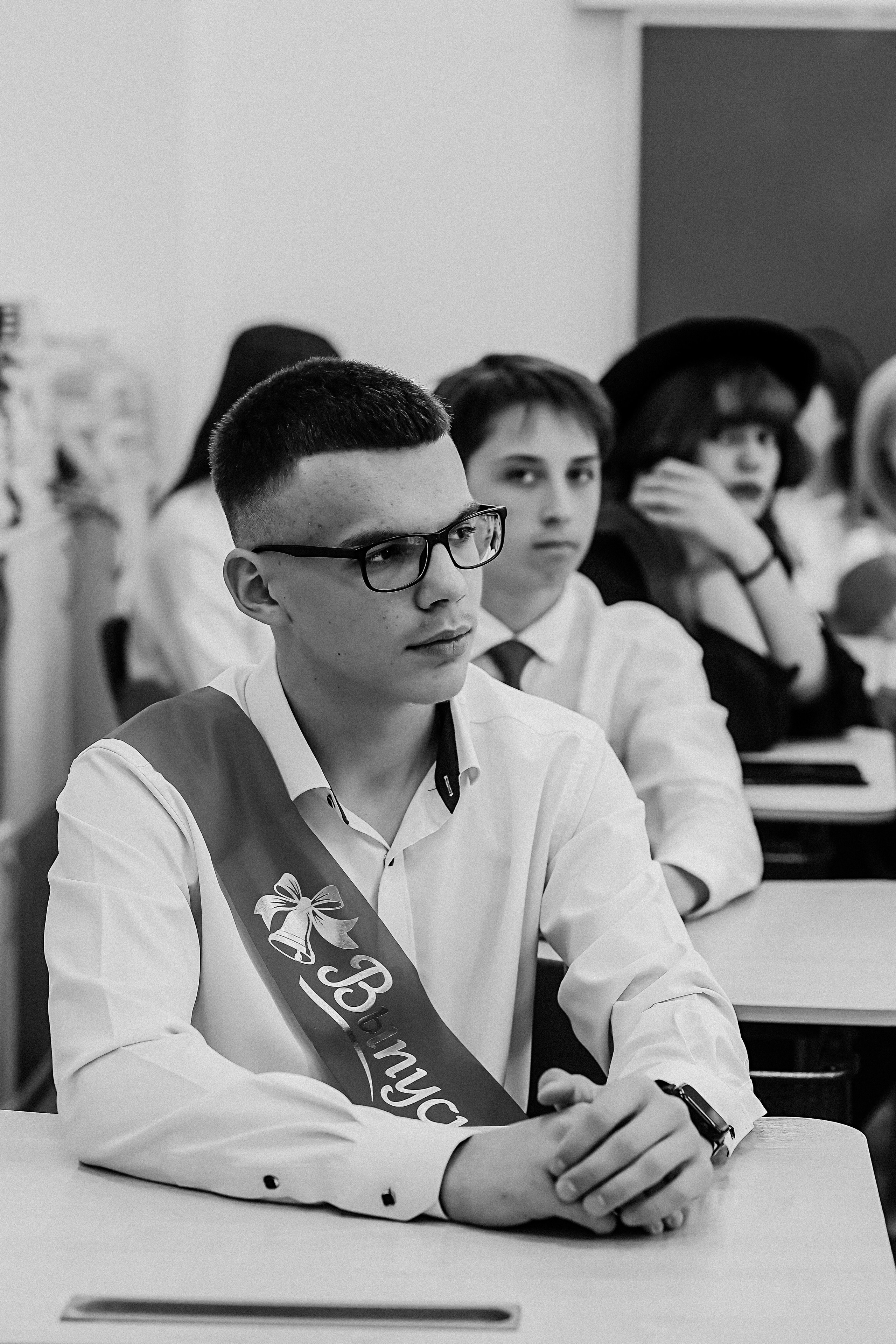 Последний звонок. Семейный фотограф Тюмень, фотограф на роды Салмина Мария