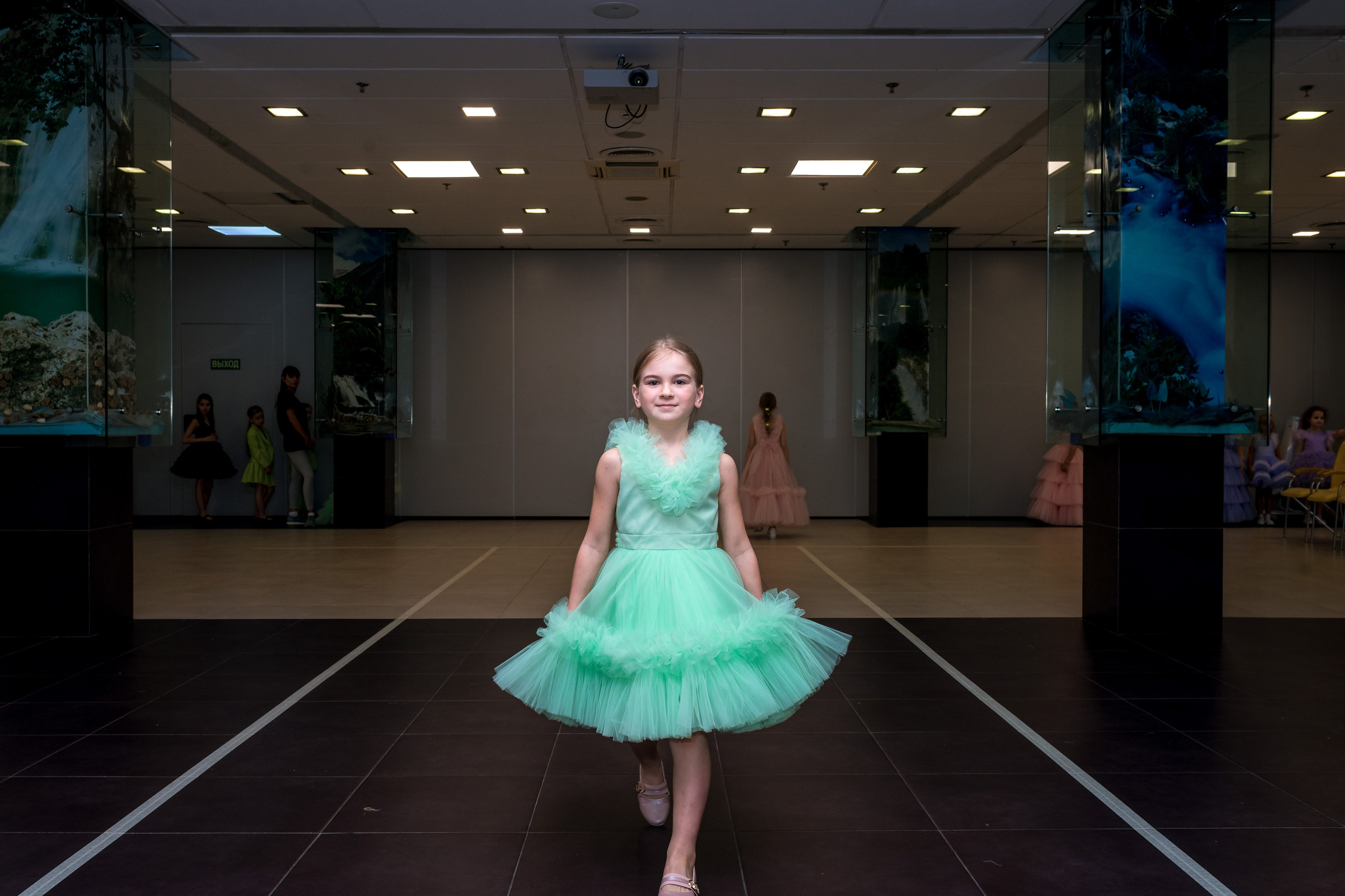 Репетиция показа мод в Москве 2022 г. Женский фотограф Крещение Венчание Москва Брянск