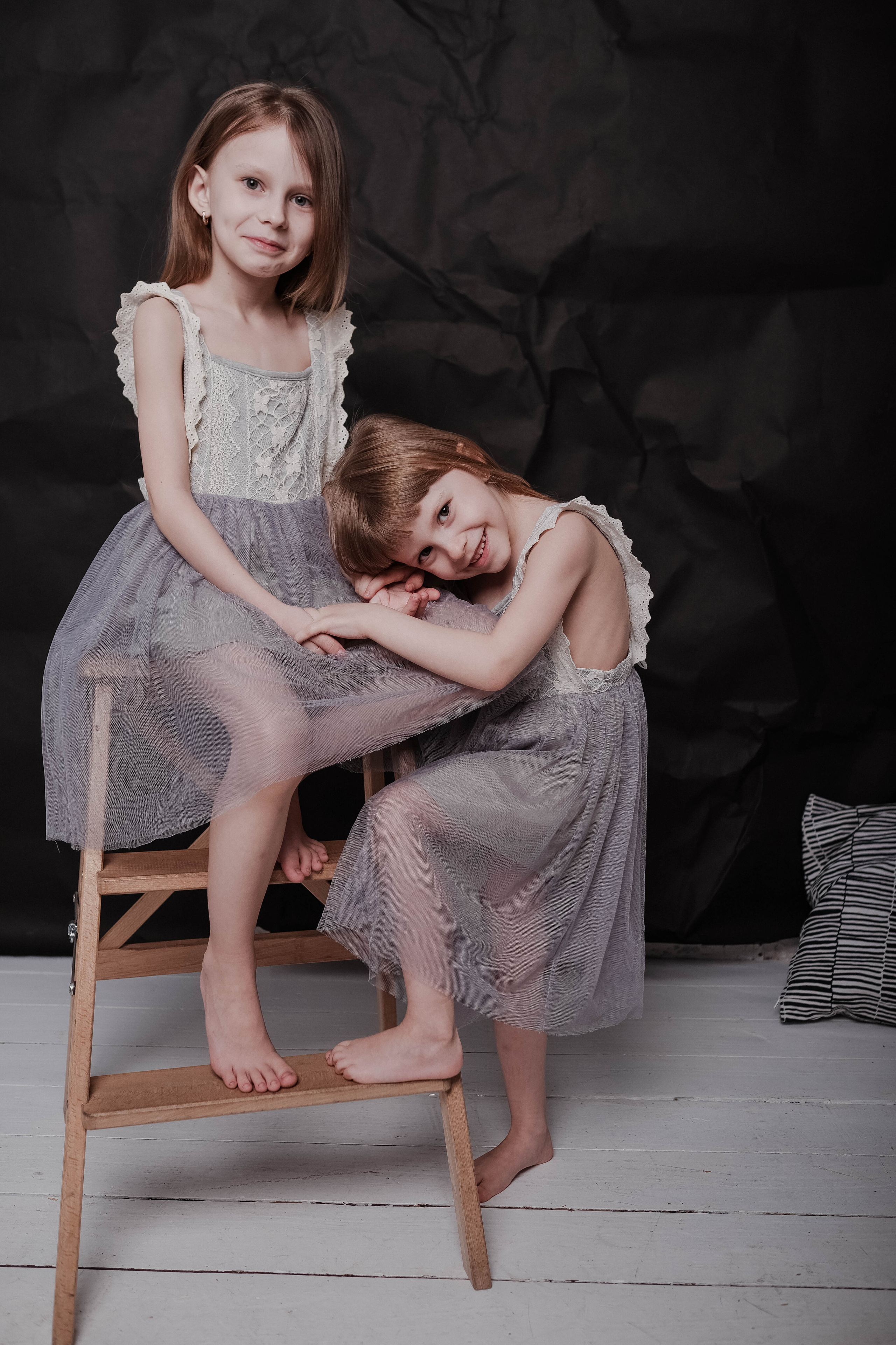 Ксюша и Соня. Фотограф Одинцово Нина Ленс