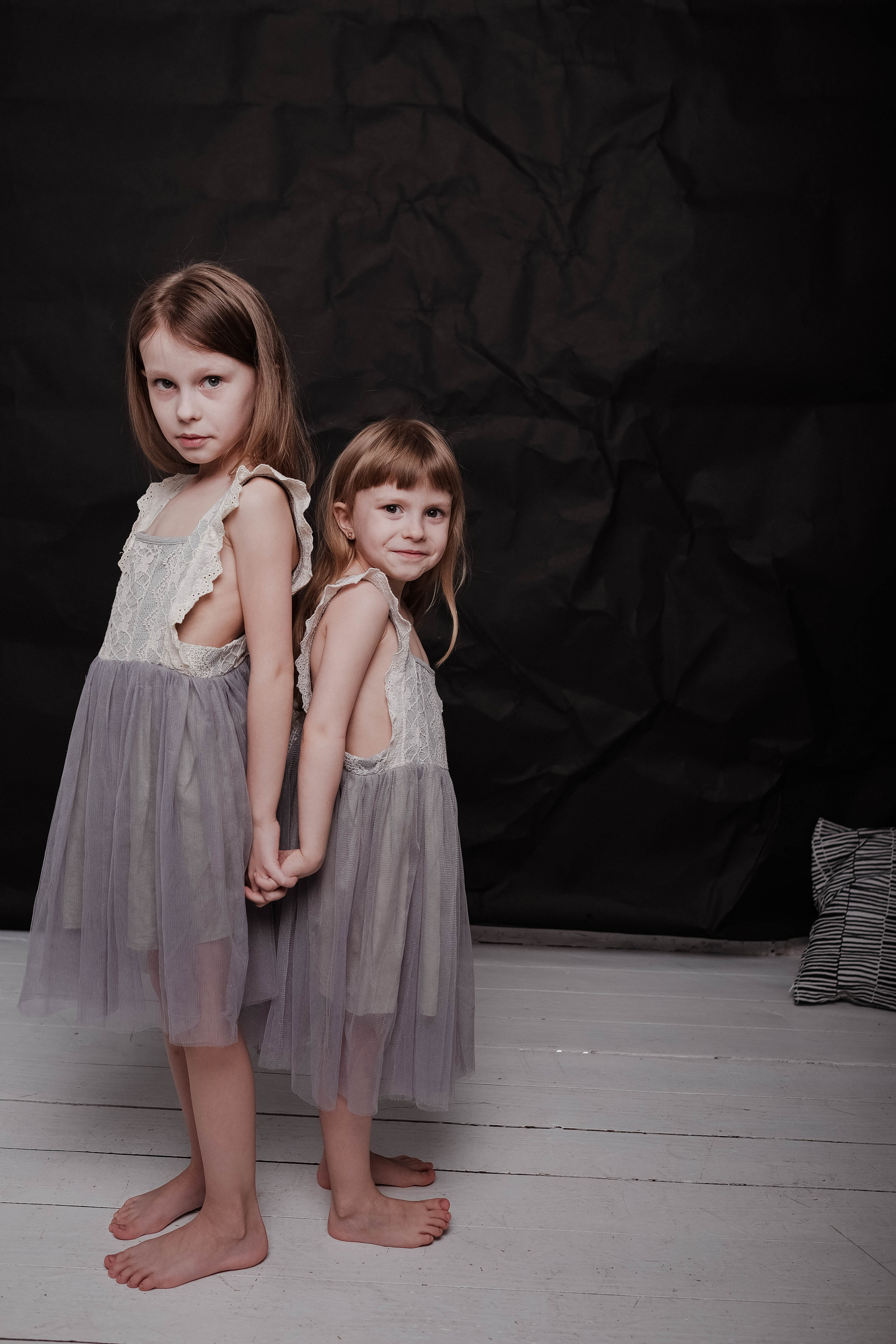 Ксюша и Соня. Фотограф Одинцово Нина Ленс