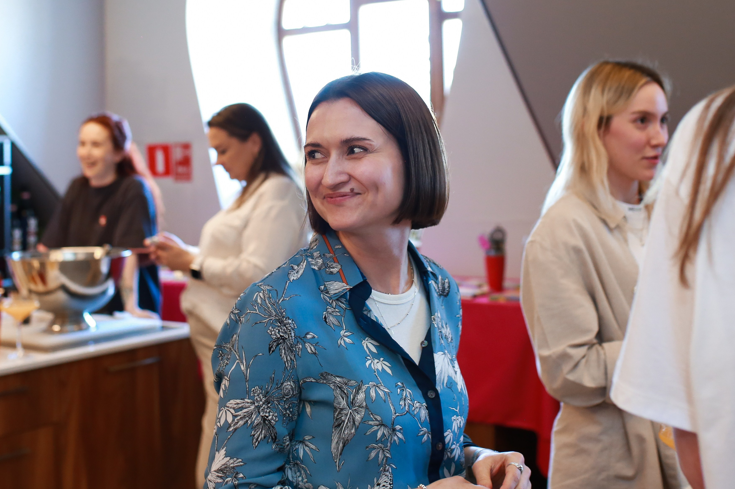 Коктейльное караоке для «Яндекс». Репортажный и портретный фотограф Полина Ершова