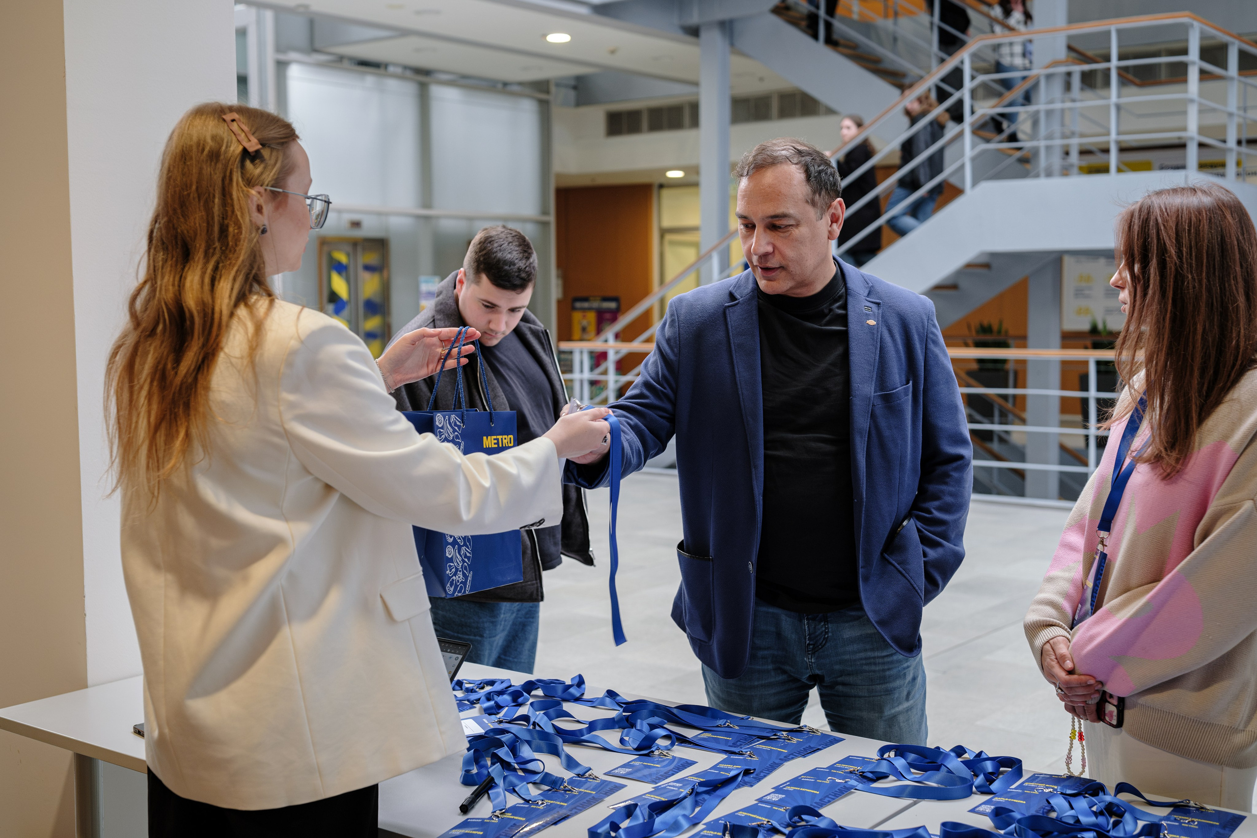 METRO. Репортажный и портретный фотограф в Москве Илья Спиридонов