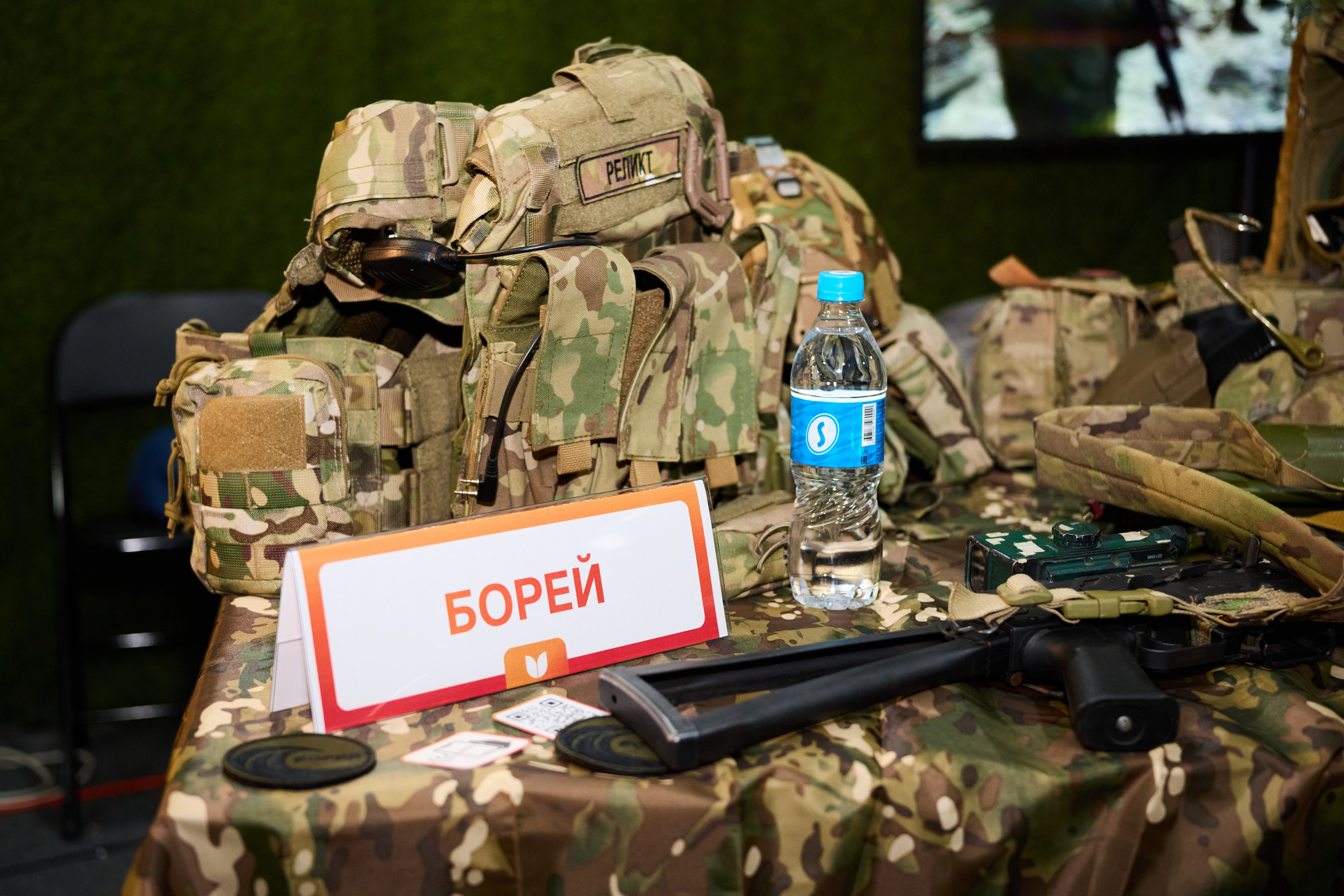 Ярмарка студенческих организаций ДВФУ. Репортажный фотограф во Владивостоке Анастасия Кострова