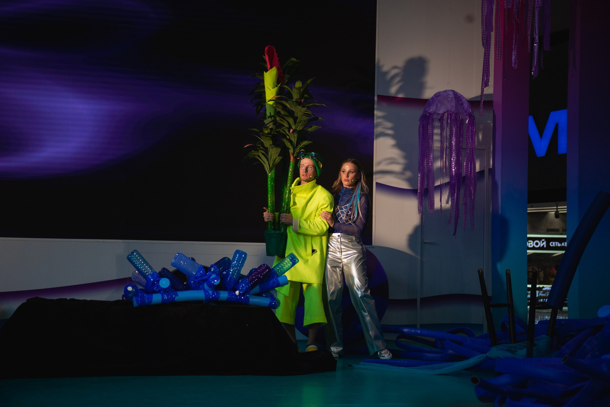 Сказка в ТЦ Океания. Репортажный и концертный фотограф в Москве Анастасия Осень