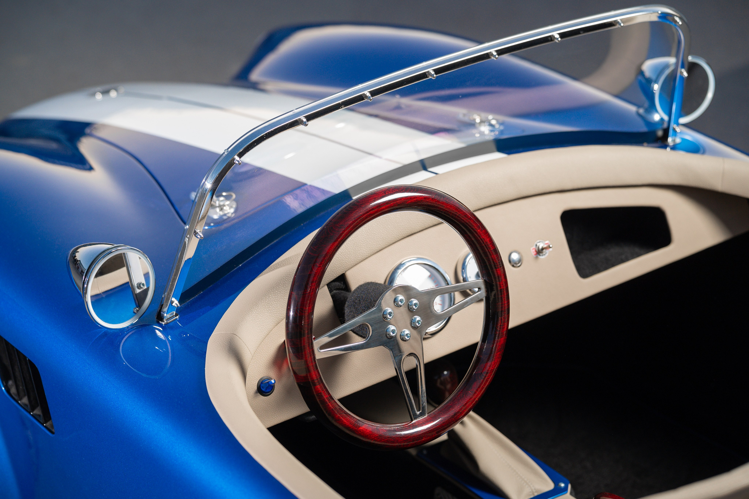 Cobra Mini. Фотограф и видеооператор в Туле | Даниил Рыбак