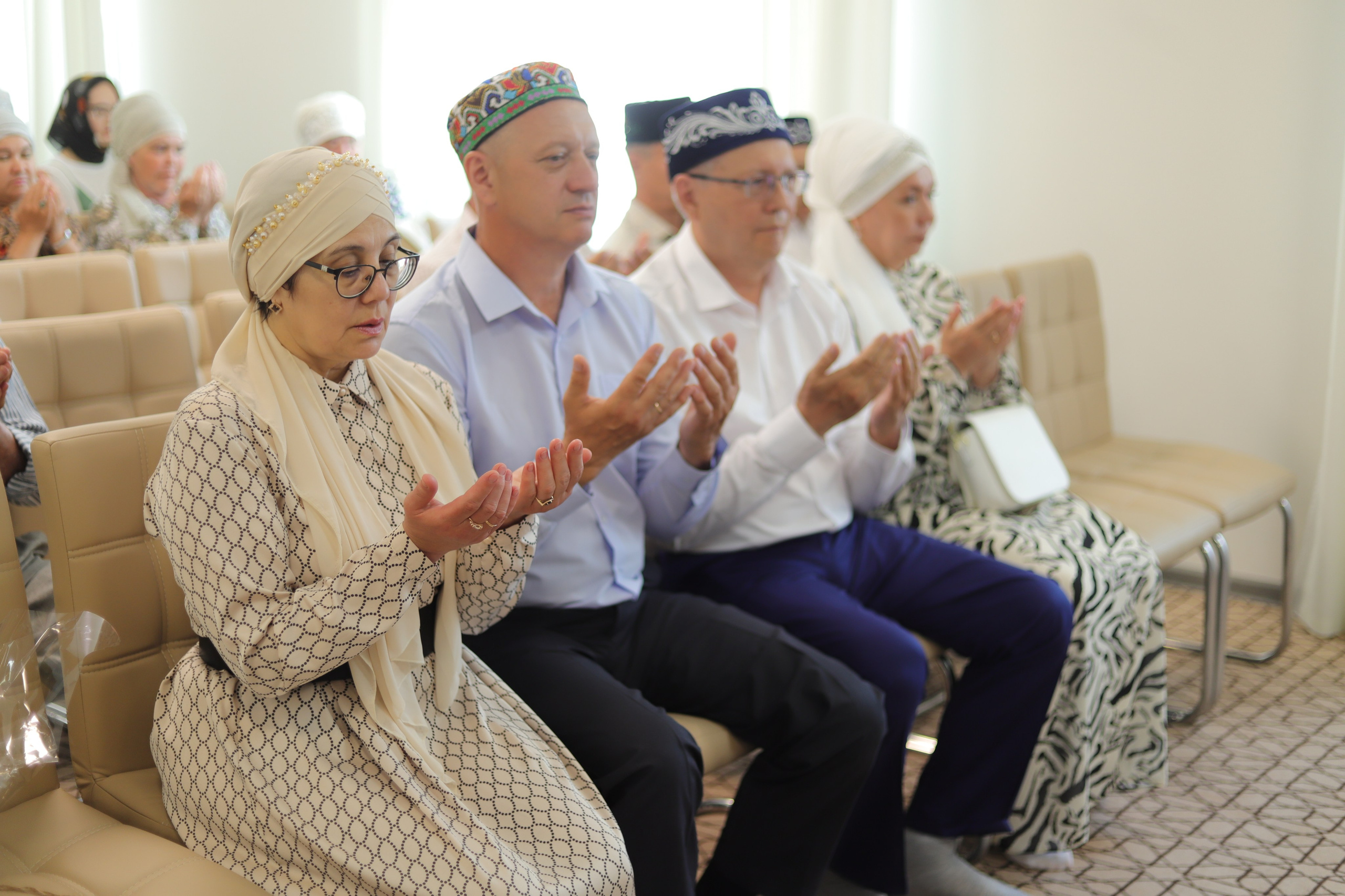 Красивый никах Питер мечеть Алтан 21.06. Главная