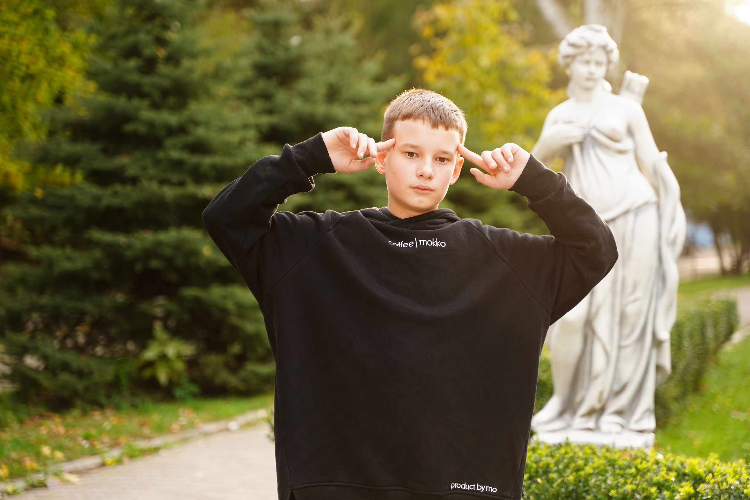 Парк Горького 6 класс. MEMENTO.Выпускные альбомы, школьные, юбилейные и другие книги. Ростов-на-Дону