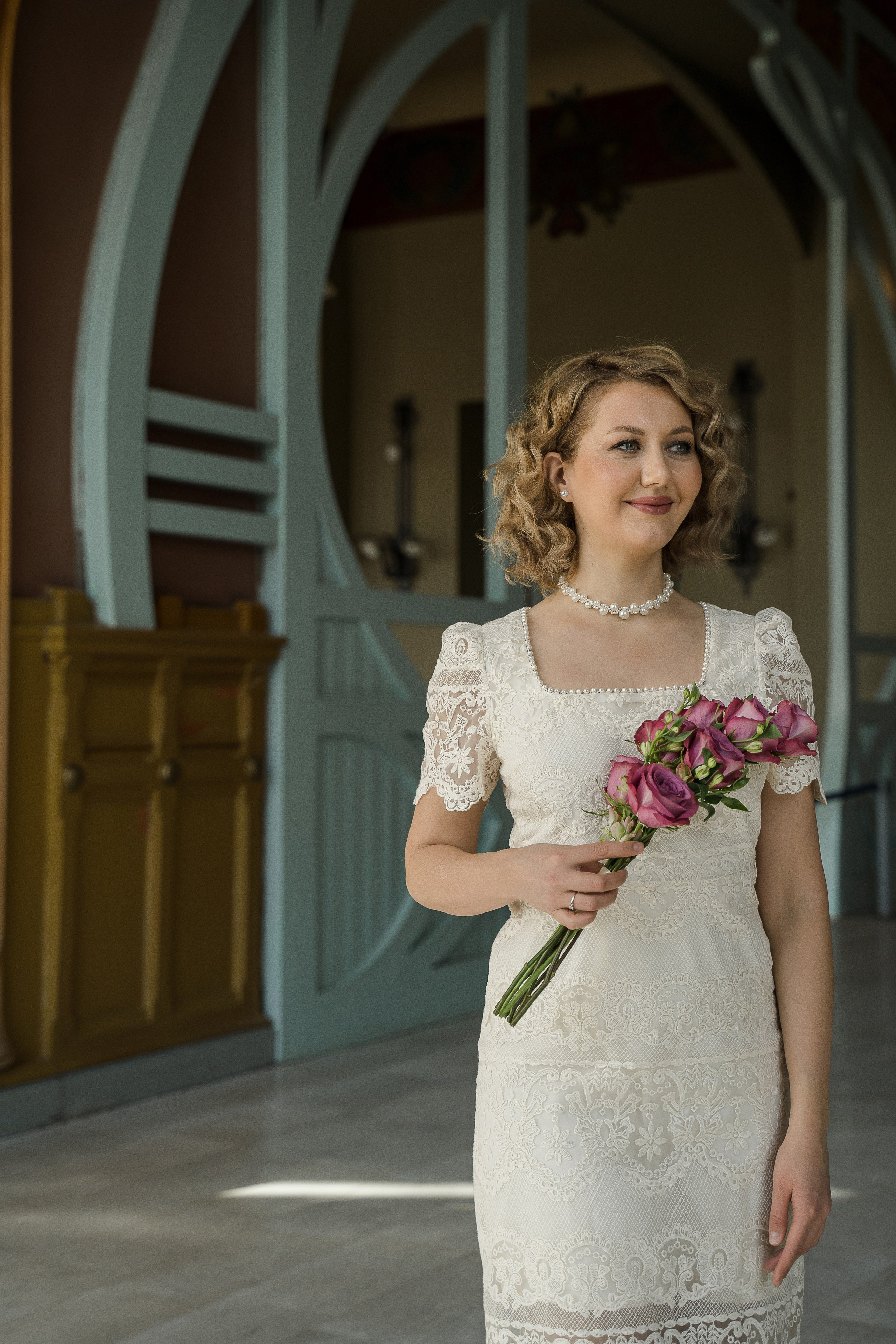 Свадебная фотосессия на Витебском вокзале. Свадебный и семейный фотограф в Пушкине и Санкт-Петербурге Мария Филиппова