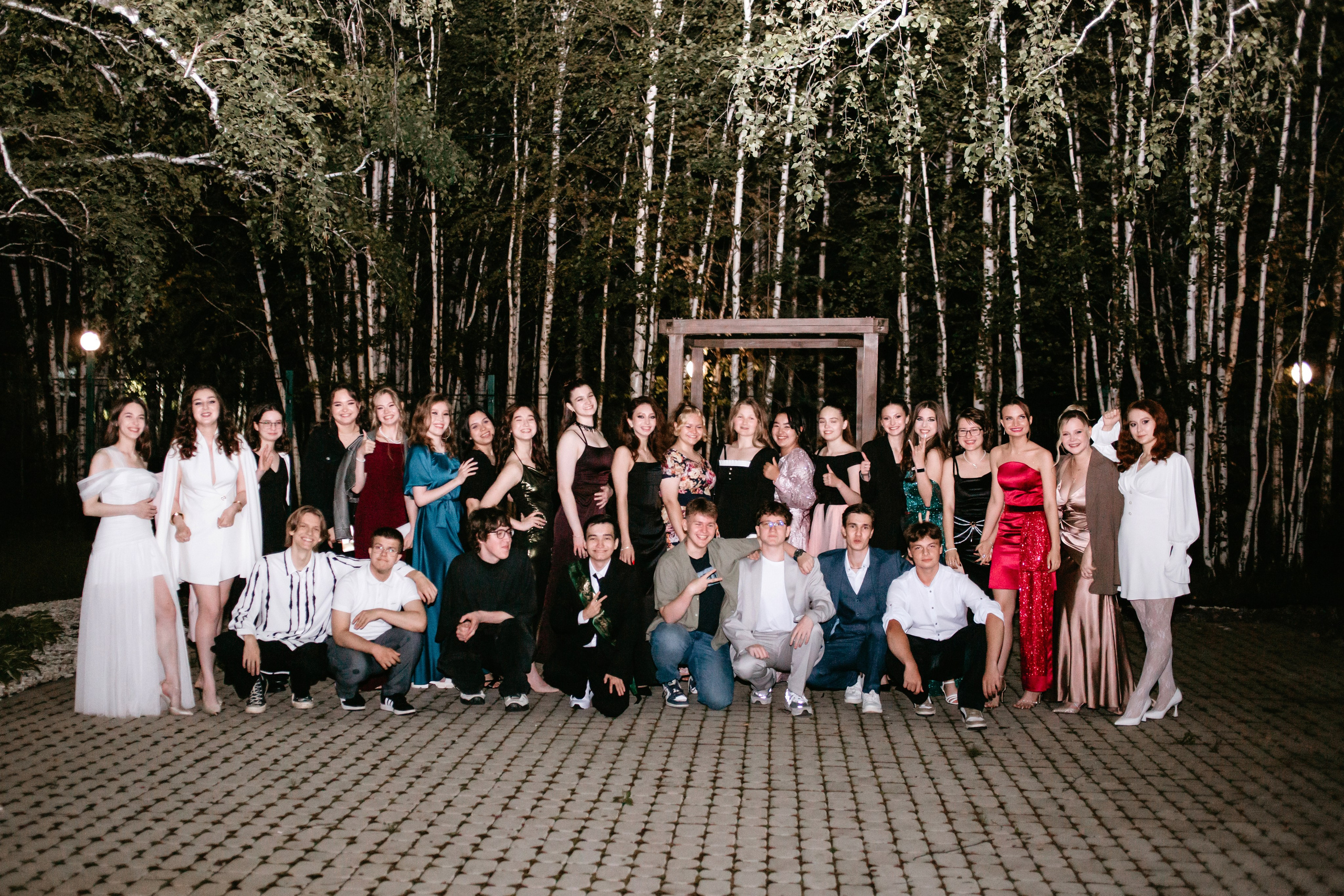 Выпускной 2025 (41 школа) 11 класс. Фотограф в Челябинске Ополихина Анна