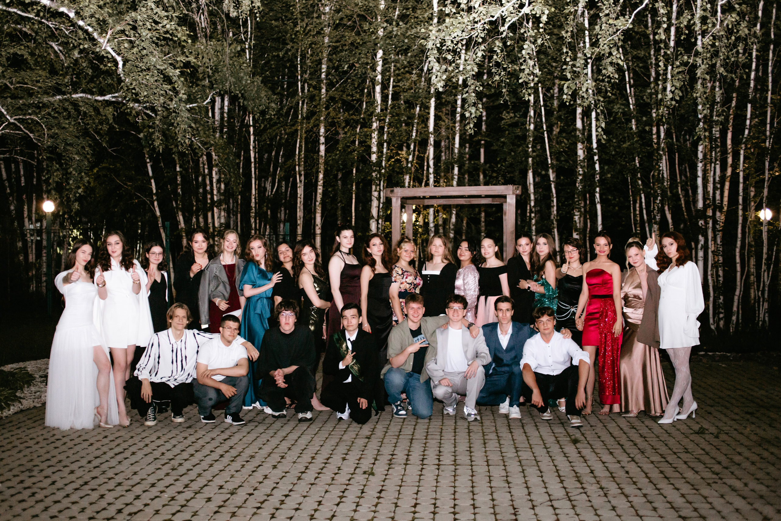 Выпускной 2025 (41 школа) 11 класс. Фотограф в Челябинске Ополихина Анна