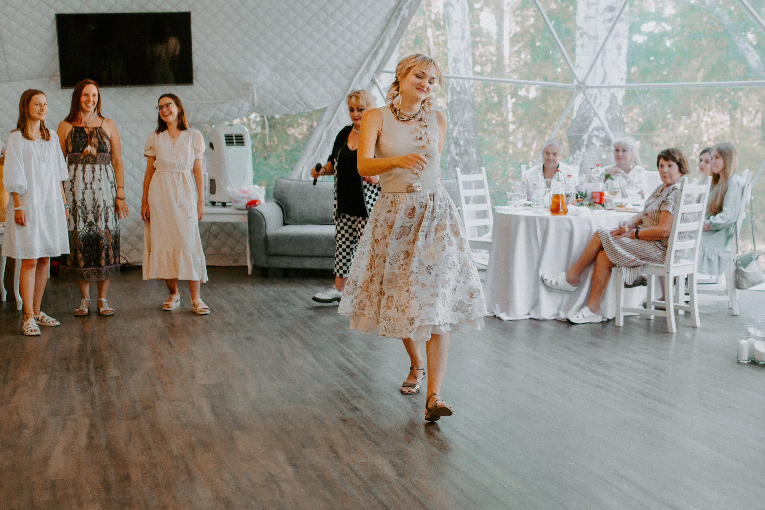 Выездная регистрация и свадебный банкет. Евгения и Илья. Фотограф в Челябинске Ополихина Анна