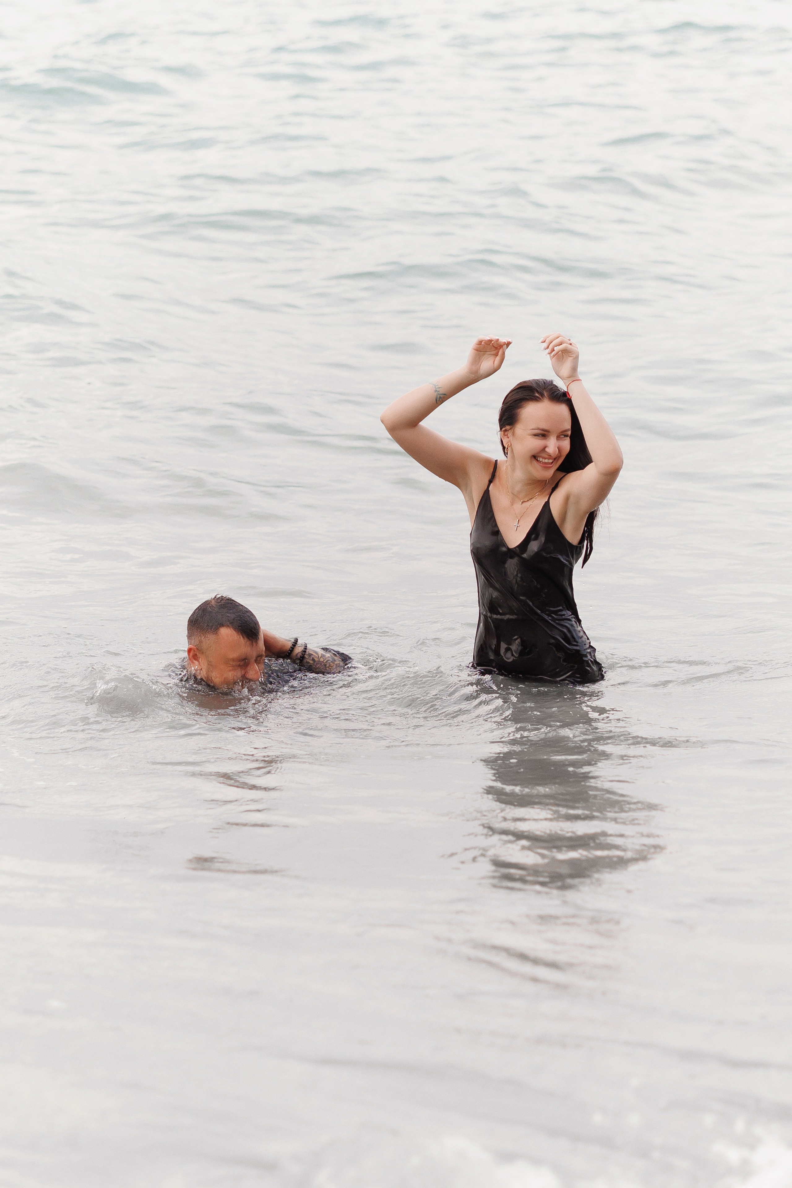 Парная фотосессия у моря. Свадебный и семейный фотограф в Сочи Денис Вялов