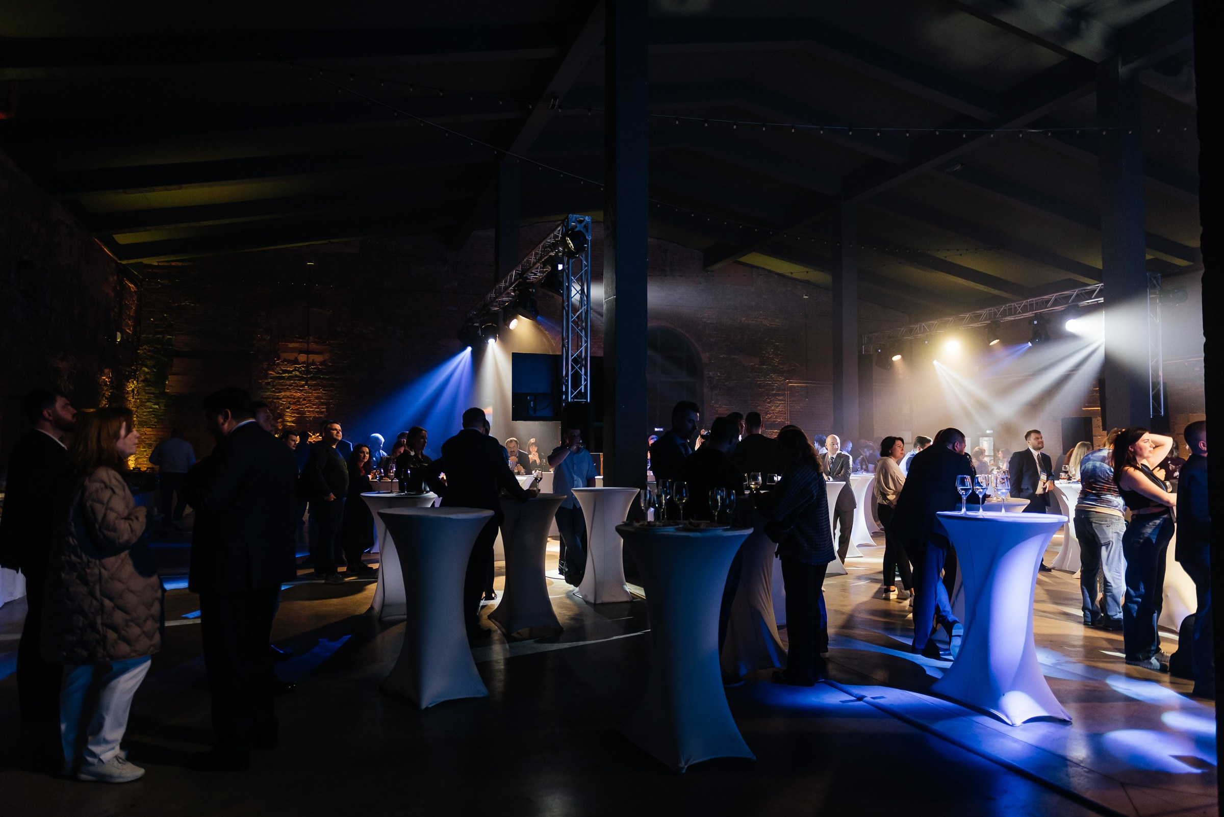 Репортажная фотосъёмка в Брусницын Холле. Свадебный фотограф в Санкт-Петербурге Венера Ахметова