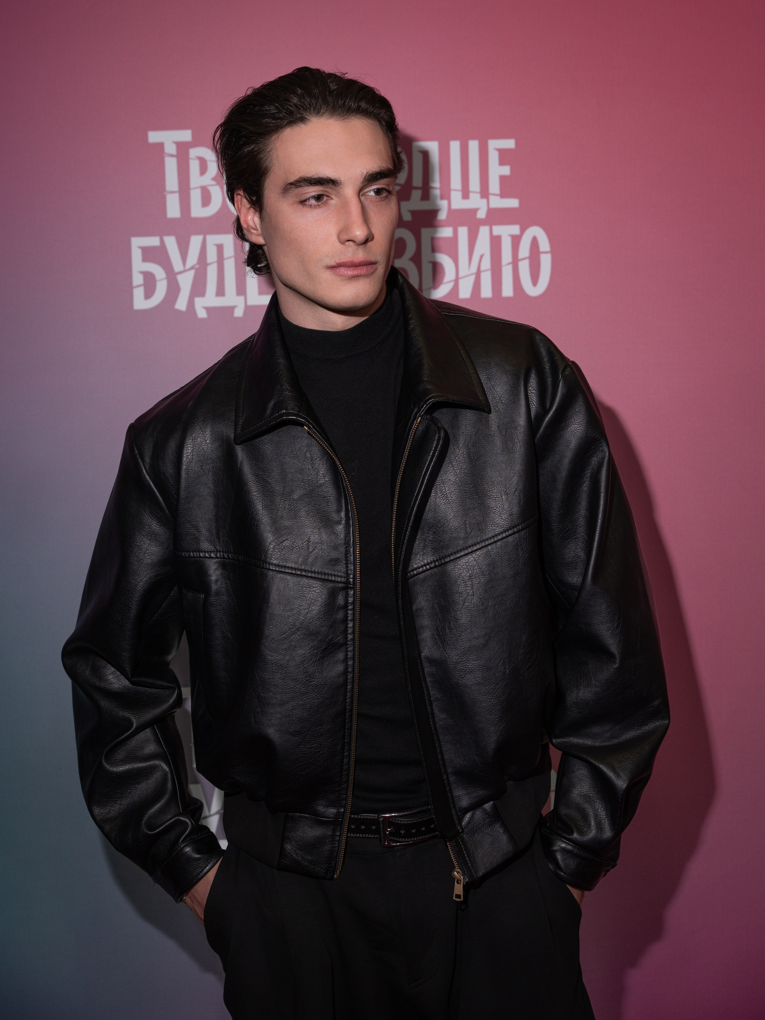 Твое сердце будет разбито. Премьера Твое сердце будет разбито. Фильм Твое сердце будет разбито. Твое сердце будет разбито смотреть. Каро 11 Октябрь