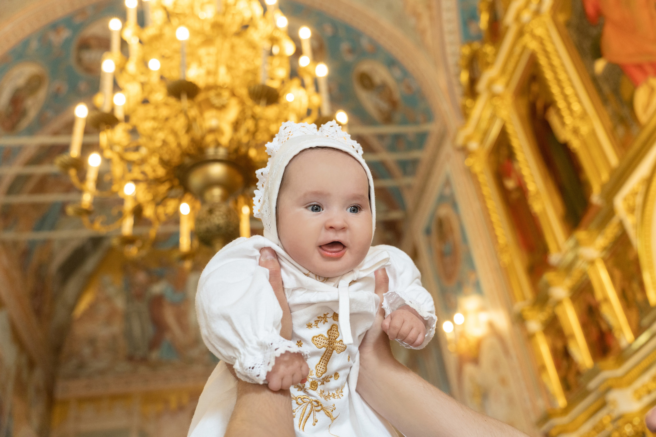 Крещение Есении в Успенском соборе Тульского Кремля. Фотограф на Крещение Тула и Венчание в Туле, детский и семейный фотограф