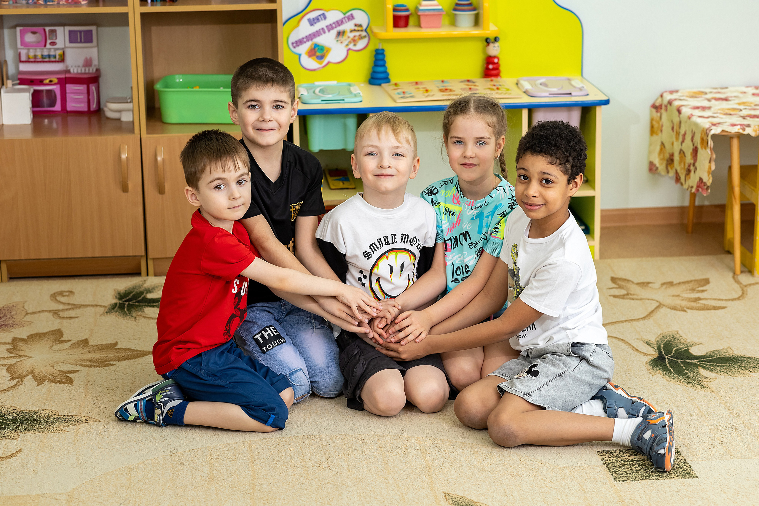 Примеры фото ДЕТСКИЙ САД. Фотограф Радужный ХМАО, Школьный фотограф, семейный фотограф, выпускной альбом