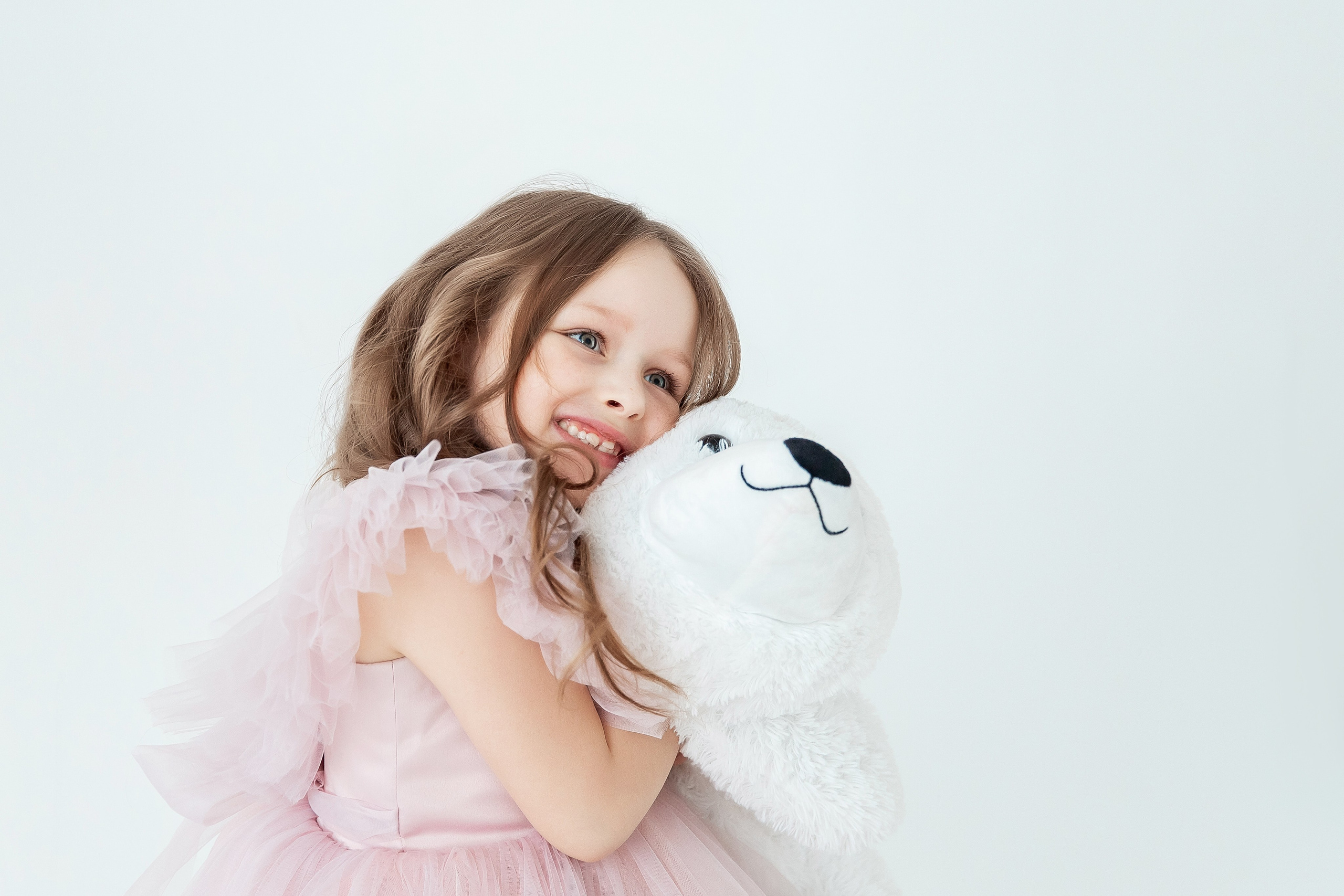 Цветочные весенние кадры. Детский и семейный фотограф в Красноярске Юлия Бирюкова