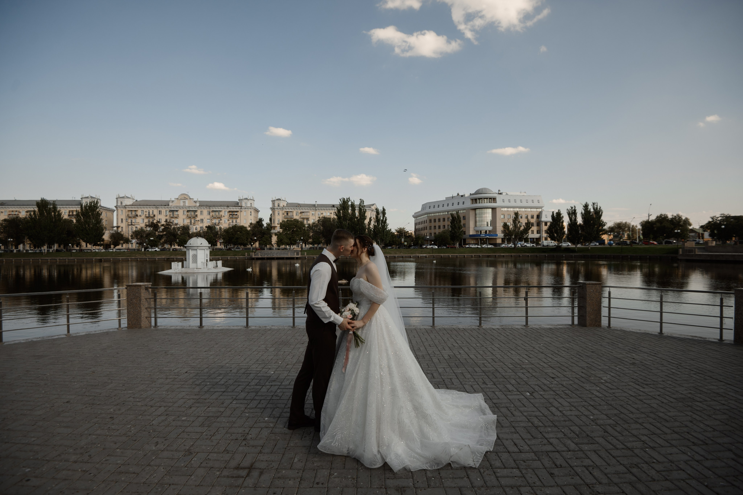 D &.A. Свадебный фотограф в г. Астрахань. Так же выезжаю в другие города