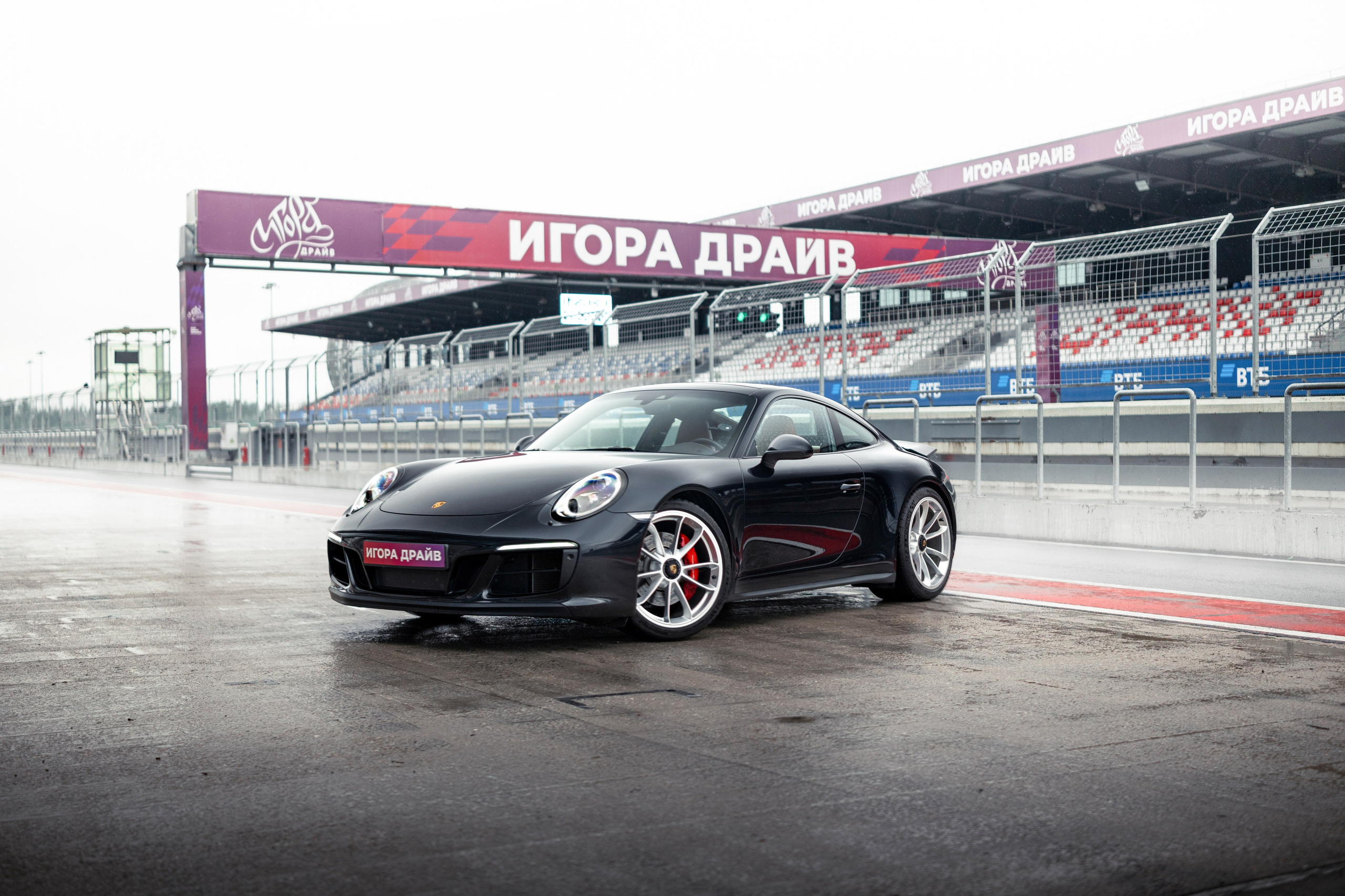 PORSCHE 911 GTS. Автомобильный фотограф Алексей Хезеков