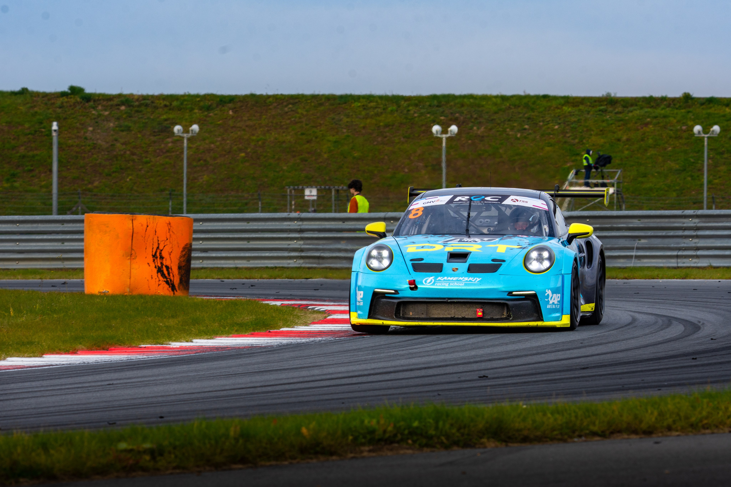 MRW — REC — 04.10.2025. AlexFecto — галереи фотографий