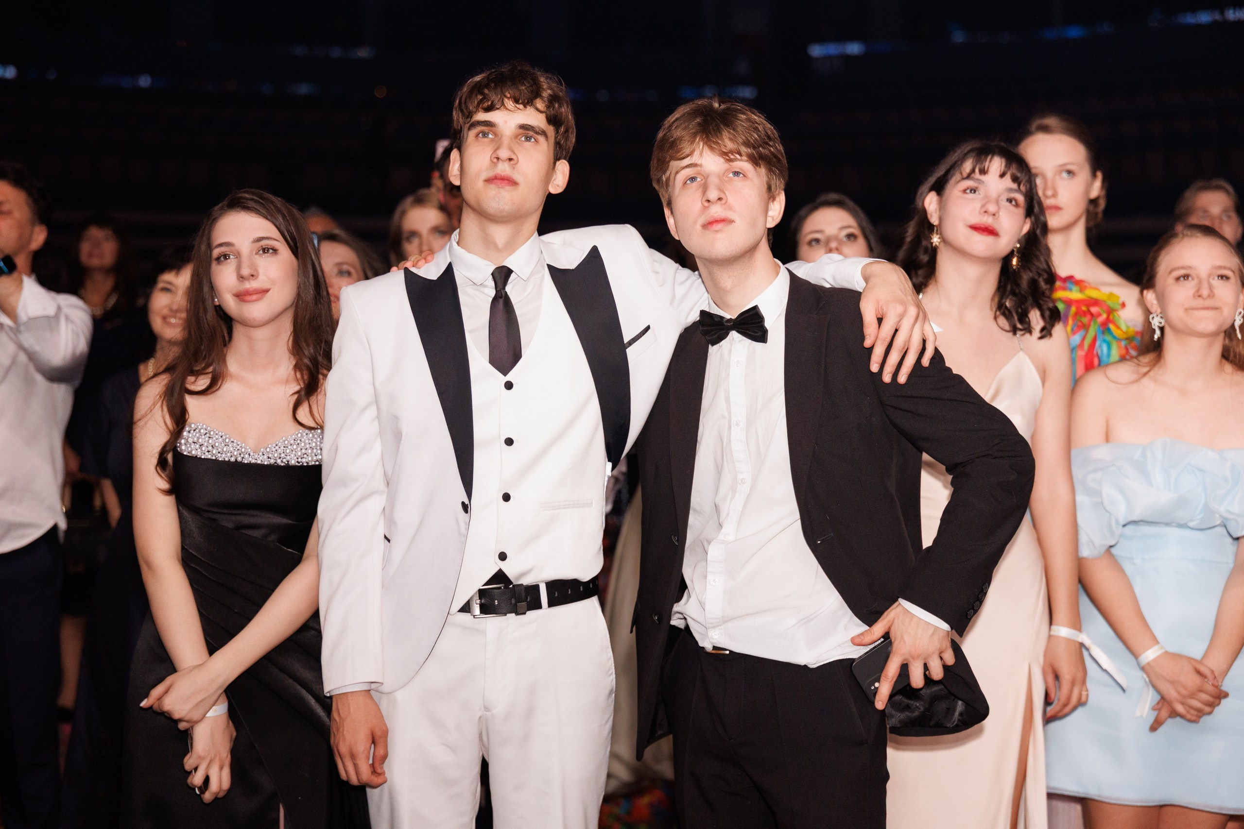 Страна 56. Репортажной, Свадебный, школьный