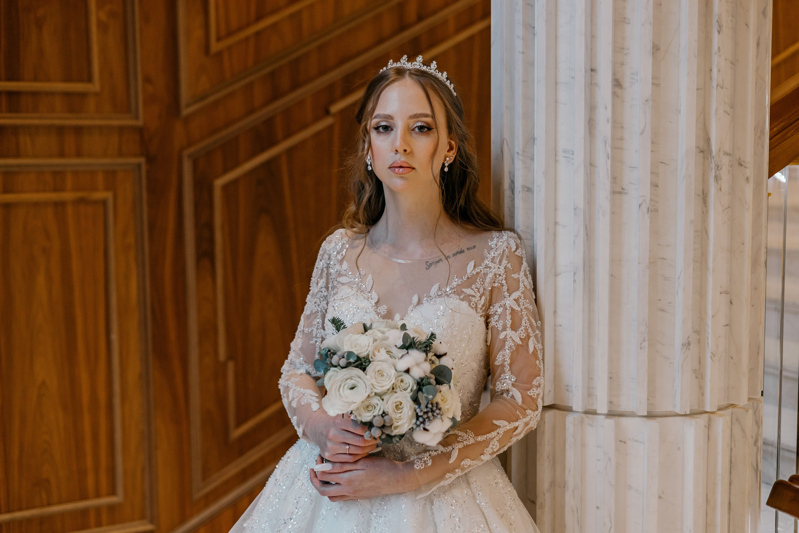 Свадебная фотосессия в Moscow Marriott Imperial Plaza. Свадебный фотограф Кирилл Шустров