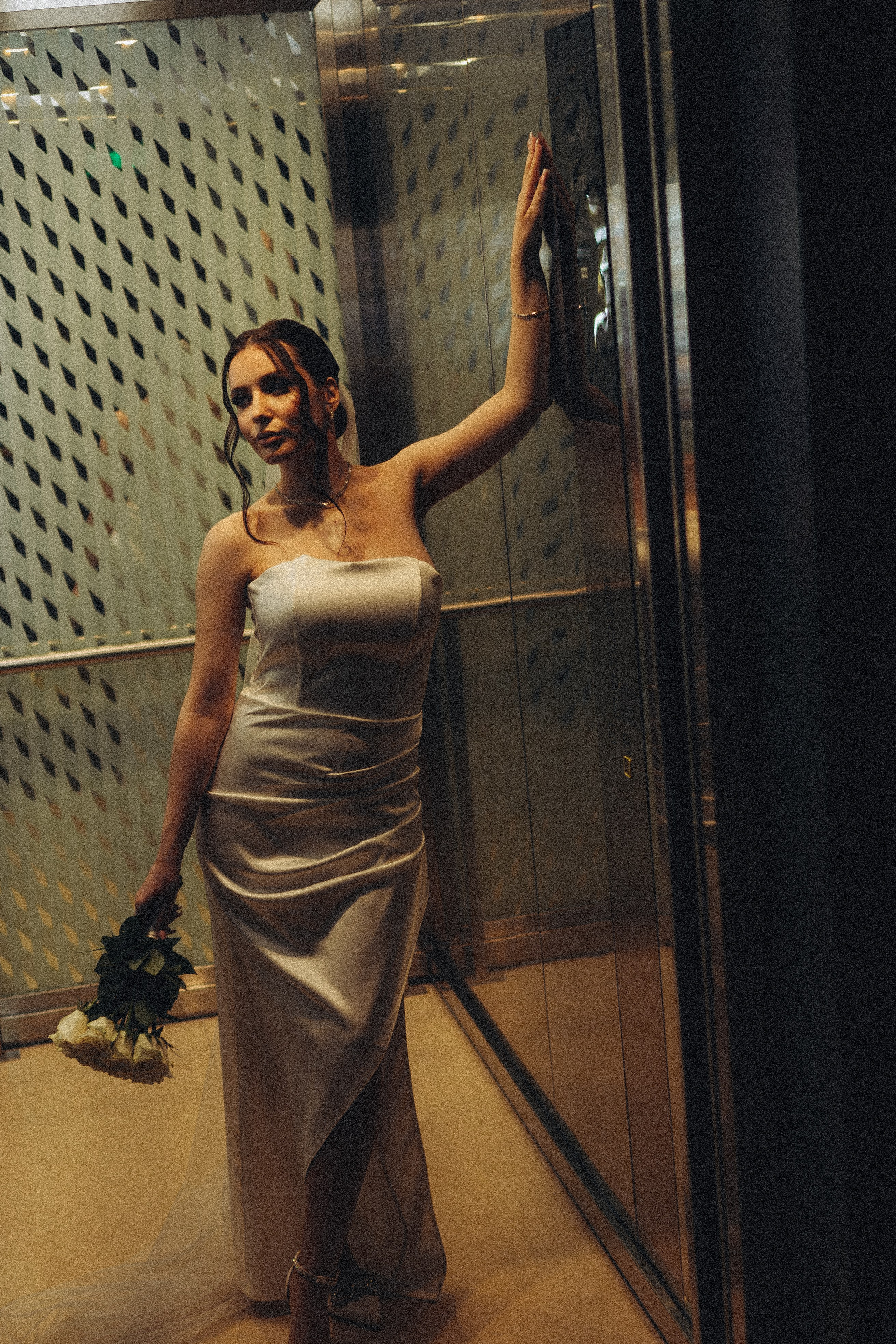 СВАДЕБНАЯ СЬЕМКА СБОРОВ ЖЕНИХА И НЕВЕСТЫ В ОТЕЛЕ И ТАКЖЕ ФОТОСЕССИИЯ В ОТЕЛЕЕ МЕГАПОЛИС БРЯНСК. Профессиональный фотограф, Санкт-Петербург — Виктория Богомолова