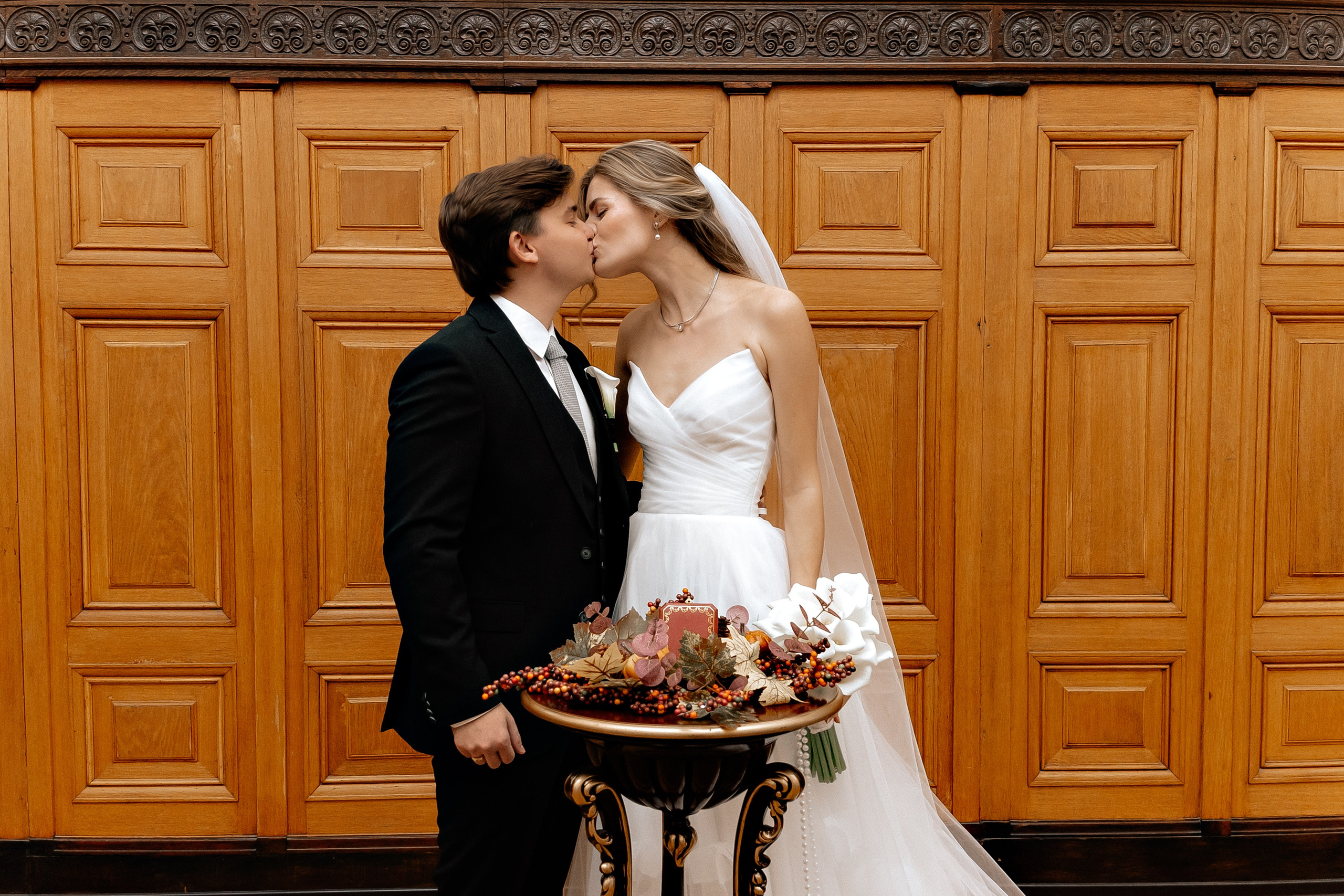 Свадьба «Парк Горького» Артём-Юлия. Свадебный/Портретный фотограф снимаю в Москве