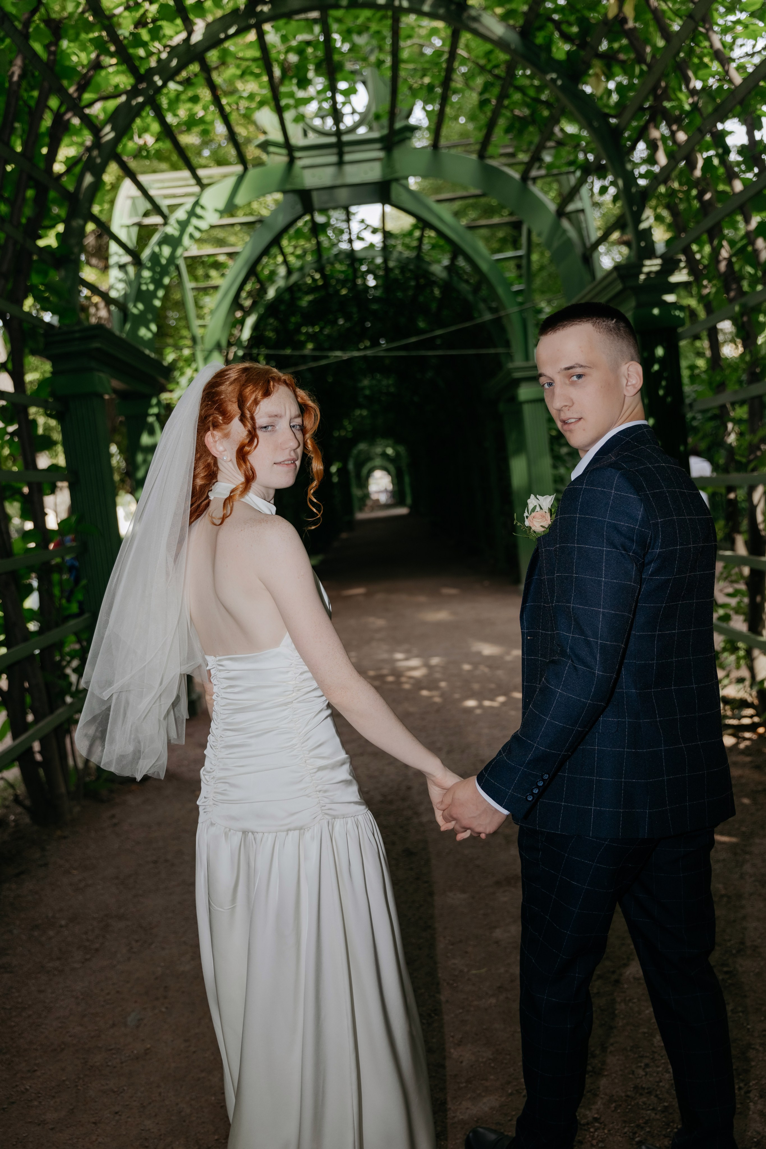 Кроме чувств, ничто не способно излечить душу, равно как ничто, кроме души, не способно излечить чувства. Свадебный фотограф в Санкт-Петербурге