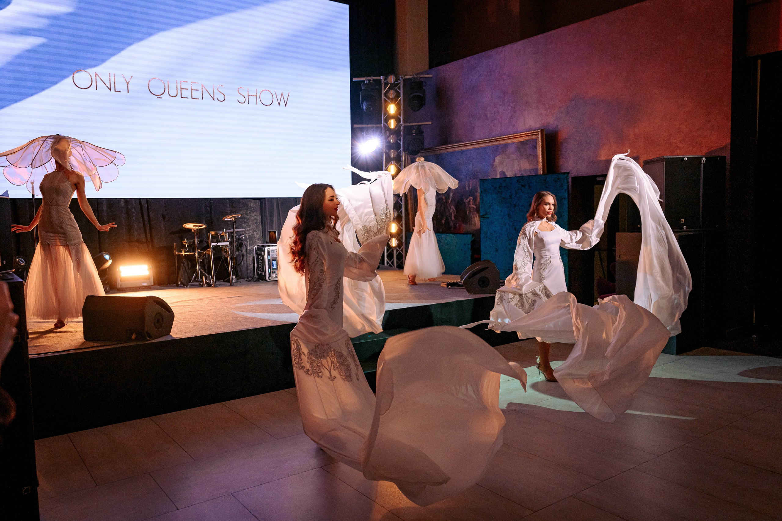 РАЗУМ. Максим Комаров — Профессиональный фотограф