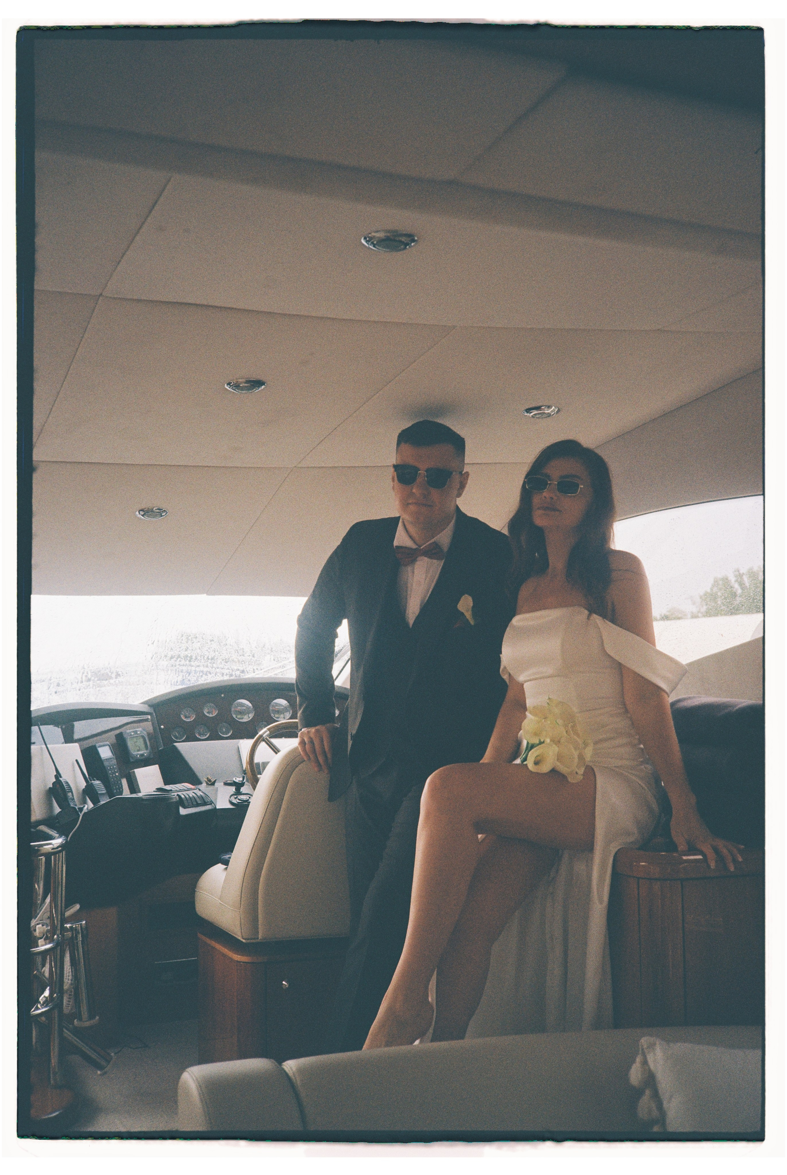 Егор & Нелля. Пленка. Сестры Карабаза. Фотографы и ретушеры в Москве и Санкт-Петербурге