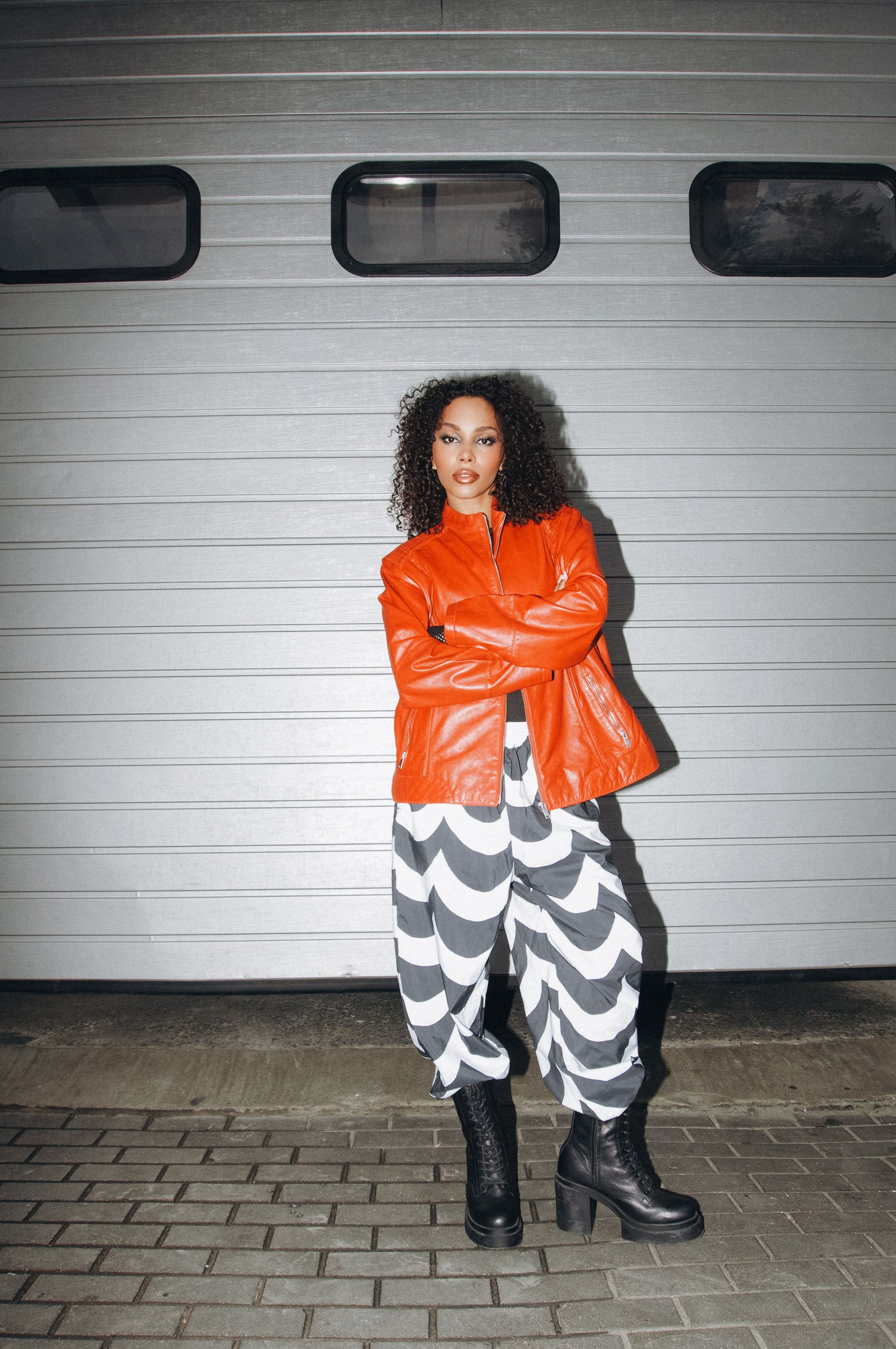 Диана, съемка с авто. Фотограф в Минске Света Григорьева