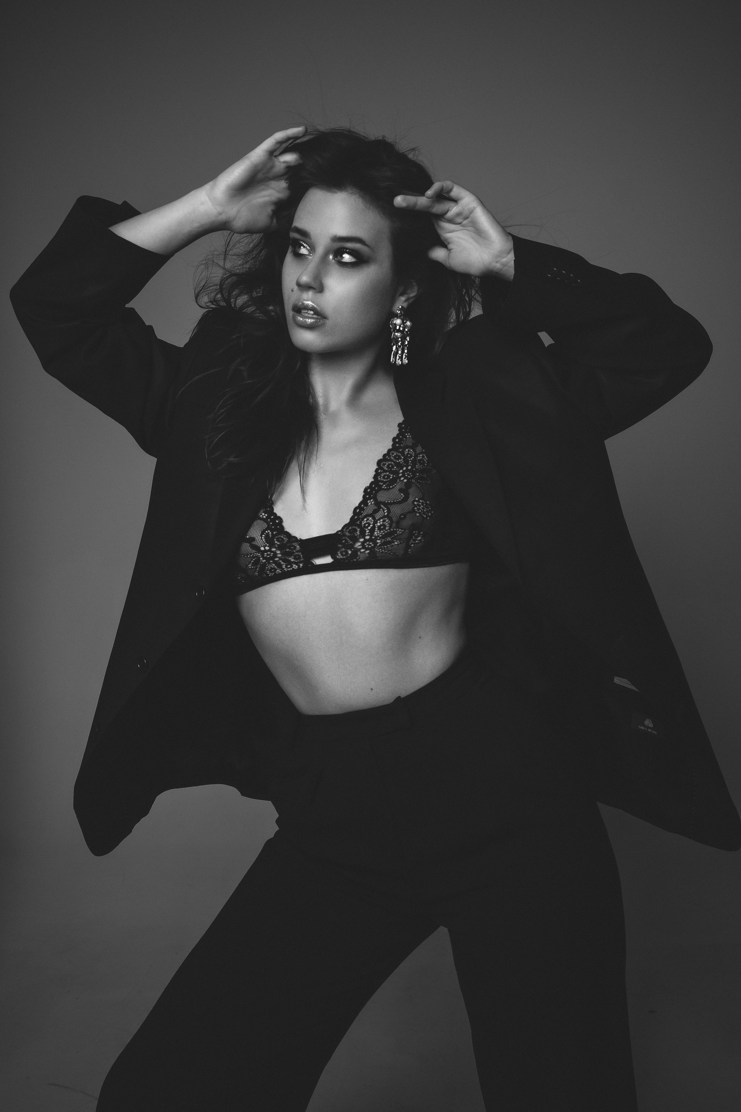 Nika. Fotograf Dmitrii Donets