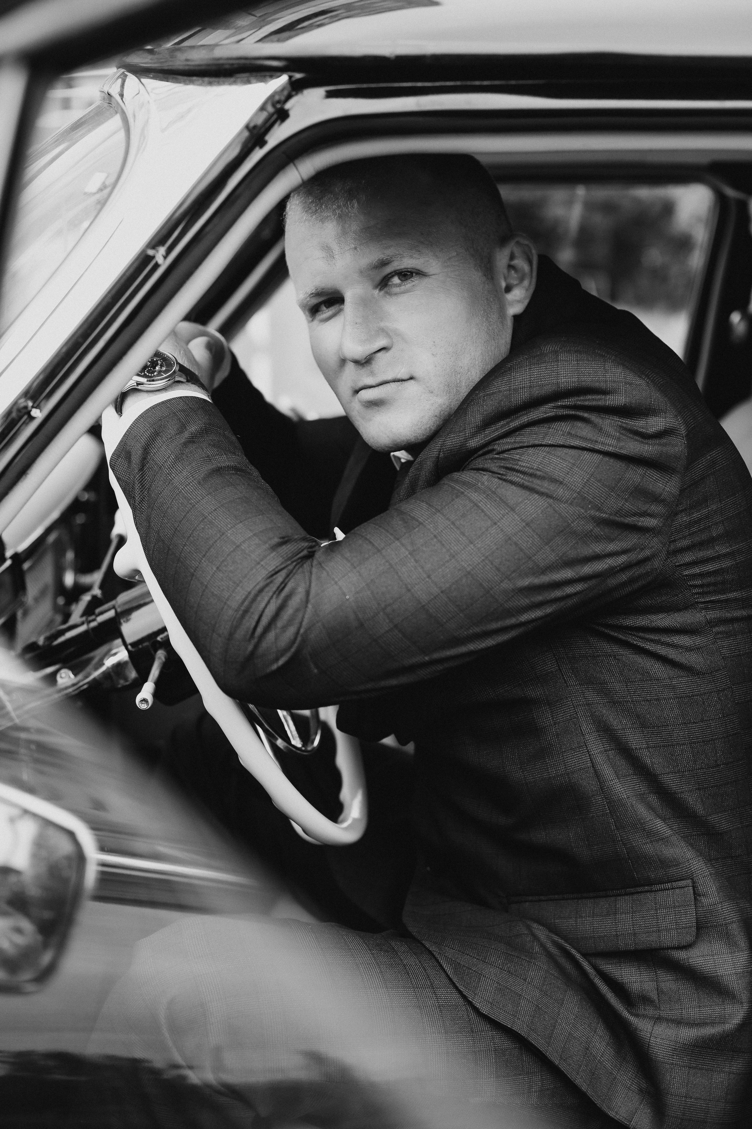 Пасмурно, гости, лимузин. Креативный и женский Фотограф Омске Наталья Лебедева