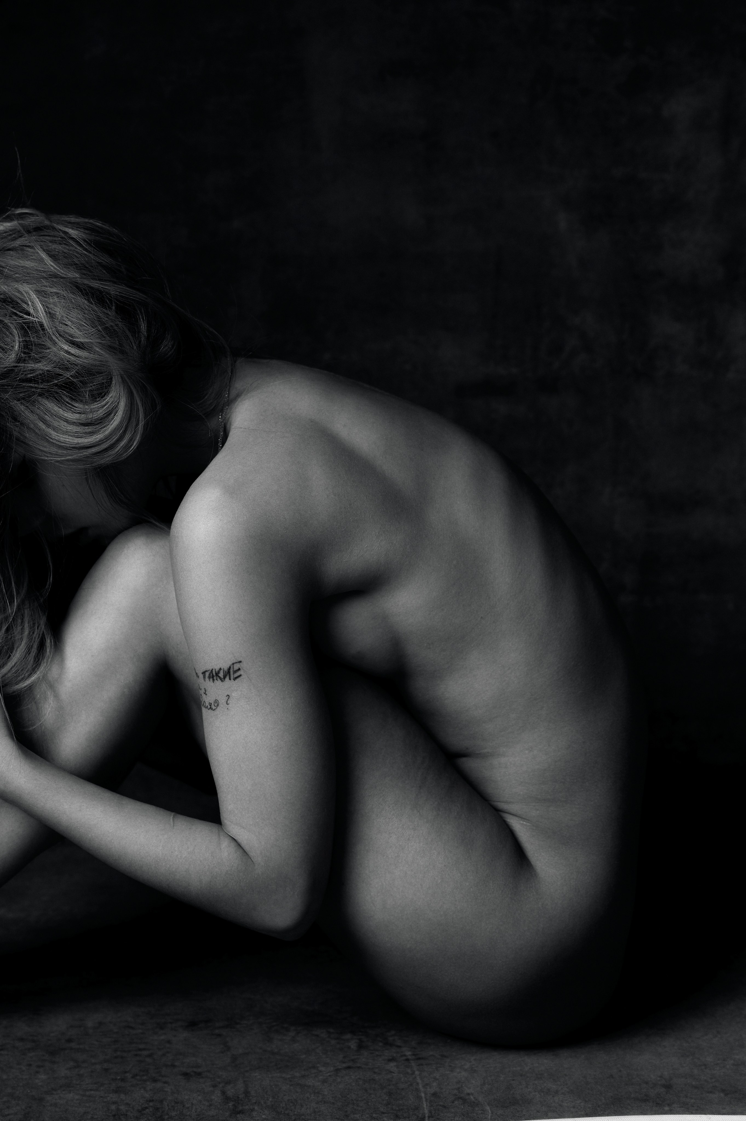 Будуарная фотосъёмка в Екатеринбурге – женственные и элегантные кадры. Фотосессия в стиле ню в Екатеринбурге | Профессиональный подход. Фотограф Сергей Якубицкий Екатеринбург