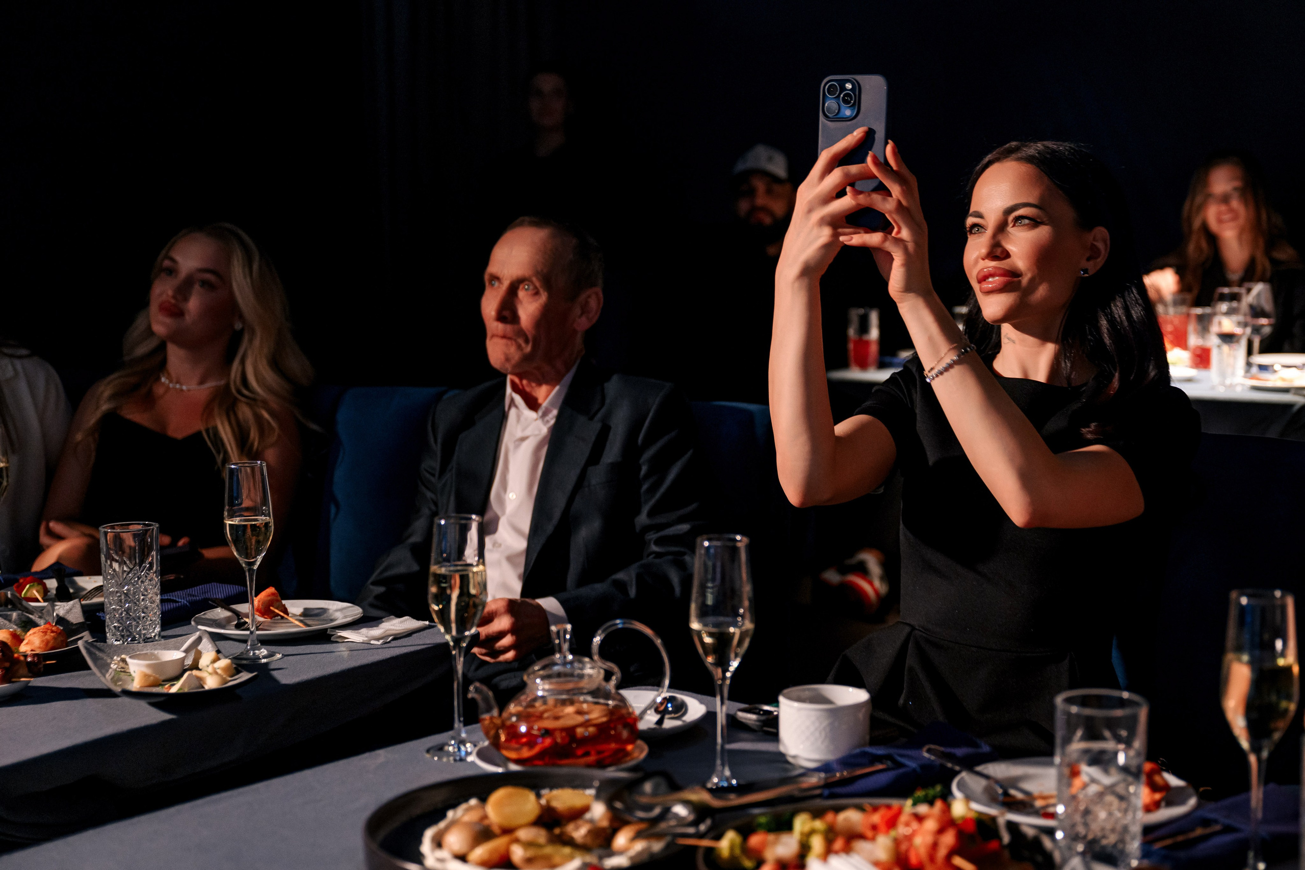 Girl of Boy Party. Максим Комаров — Профессиональный фотограф