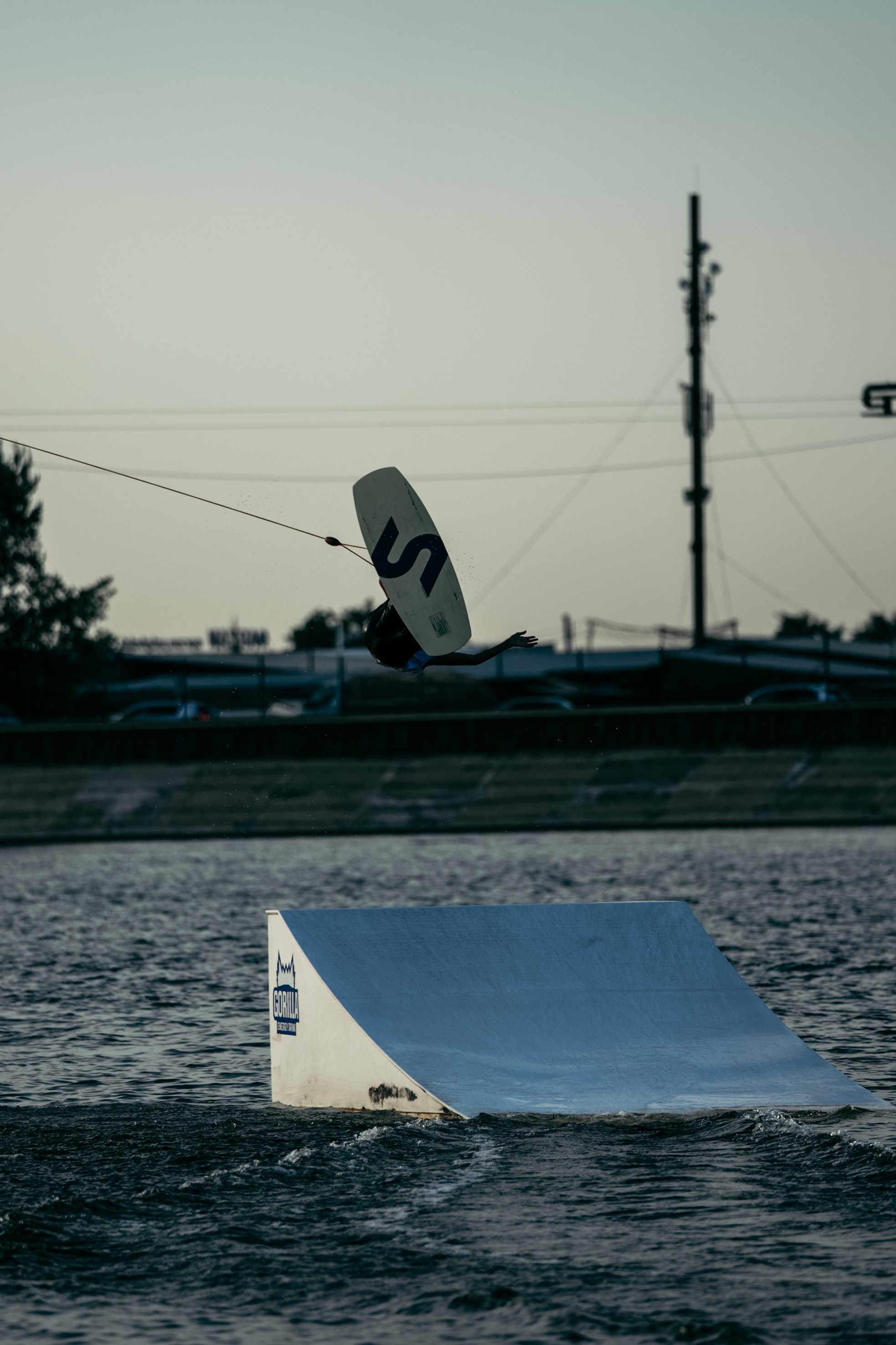 Gorilla WAKE RING CONTEST. Gorillaenergymedia