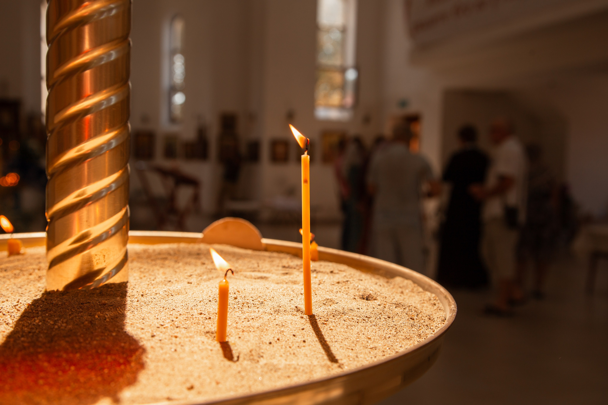 Крещение в храме апостола Симона Кананита в поселке Лоо. Семейный фотограф в Сочи, Лоо, Дагомысе, Вардане Кучумова Олеся